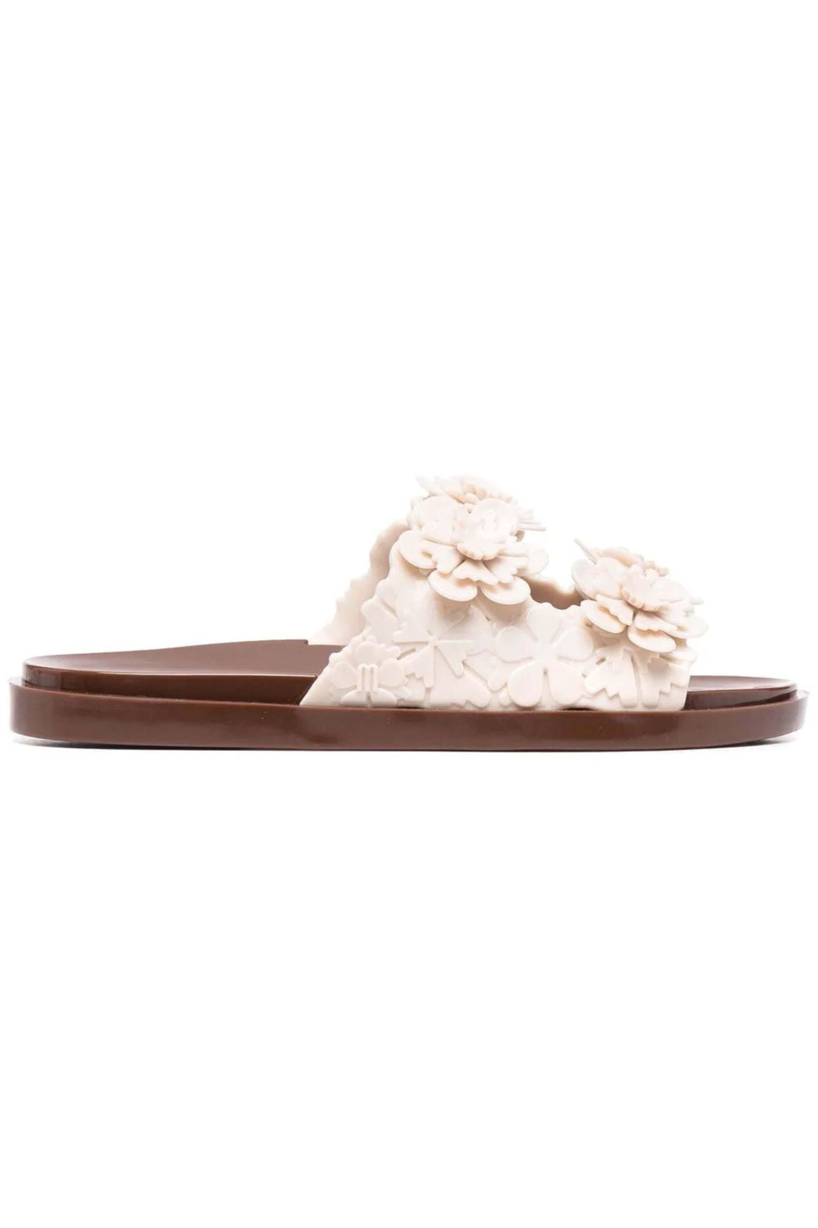 Grendene Usa Inc - Blossom Sandal in Ivory and Brown