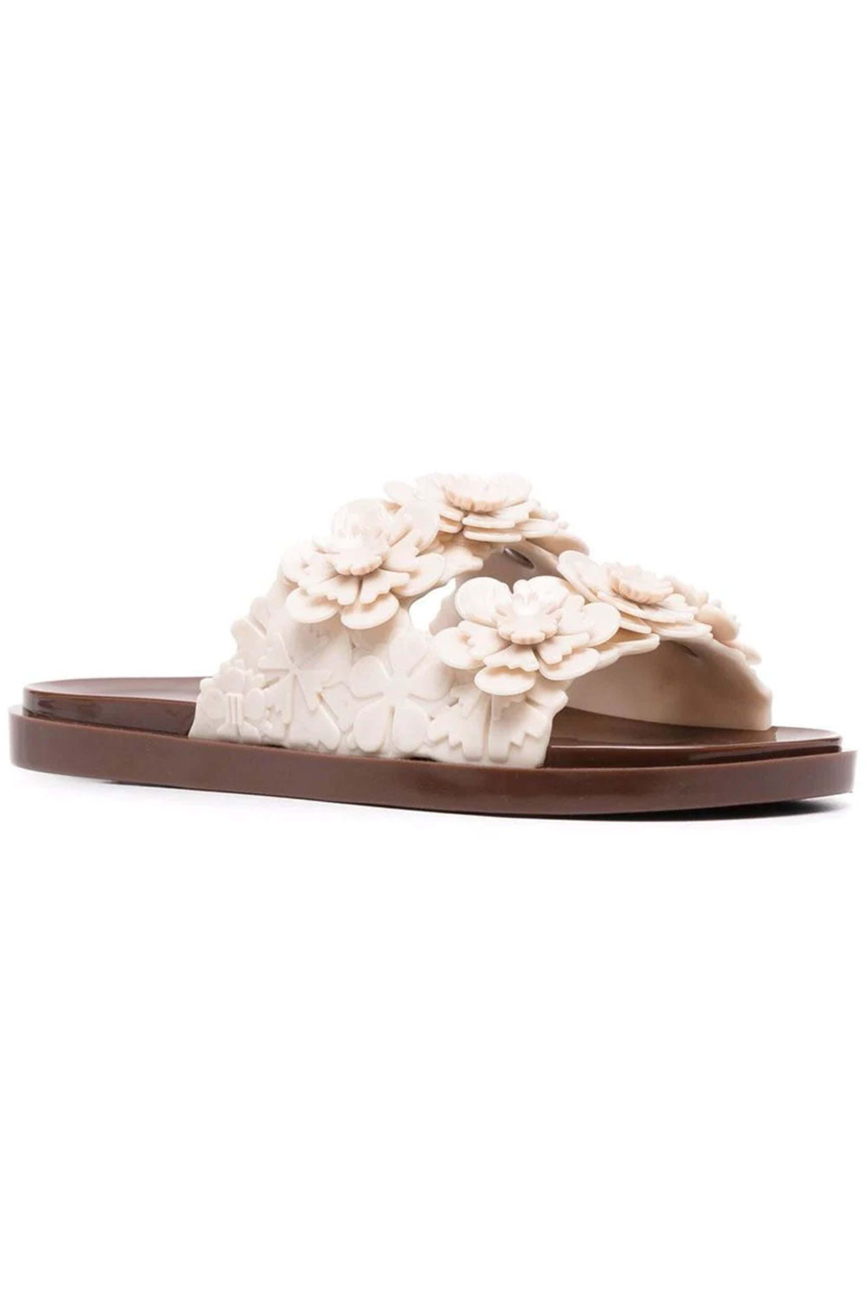 Grendene Usa Inc - Blossom Sandal in Ivory and Brown