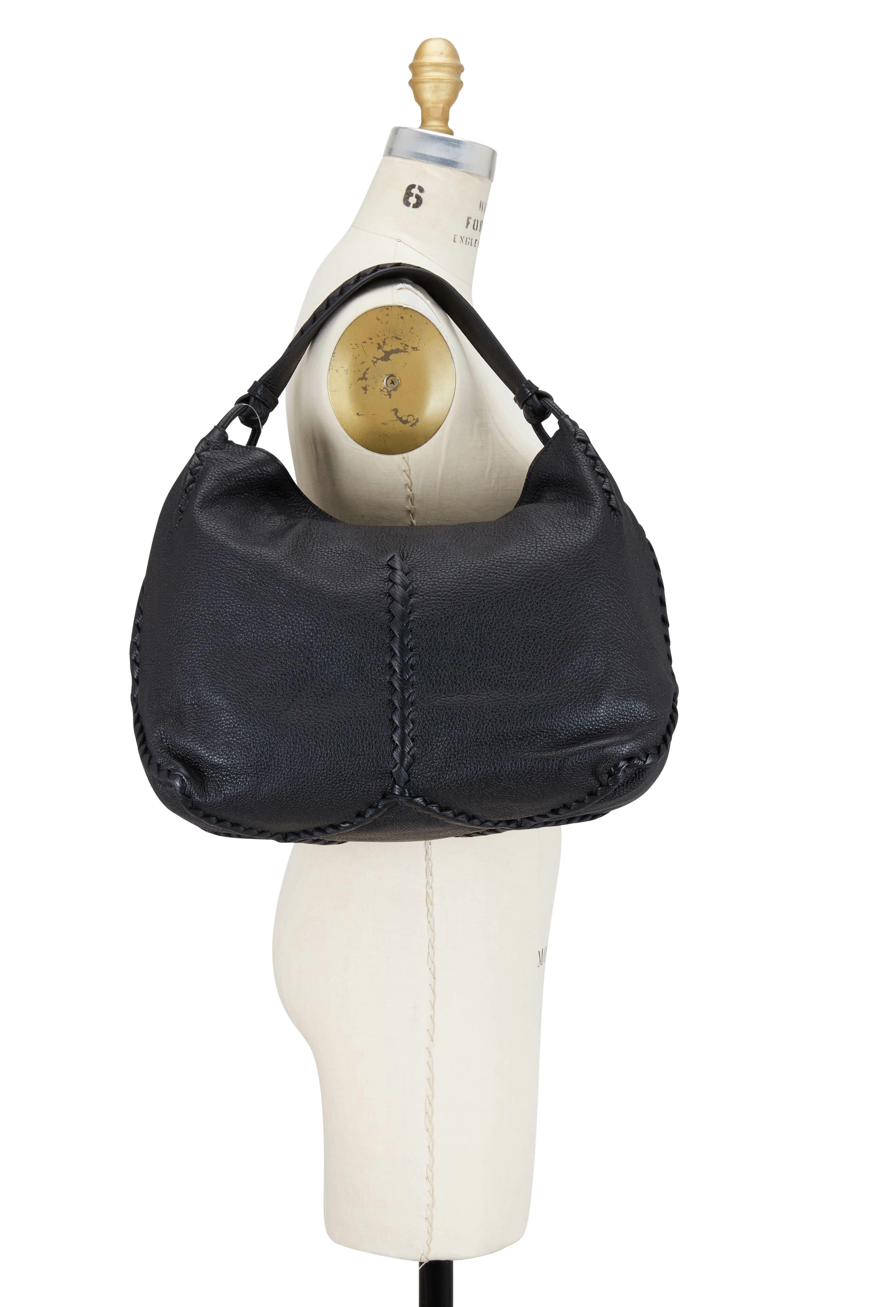 Bottega Veneta Intrecciato-weave Medium Leather Hobo Bag in Black