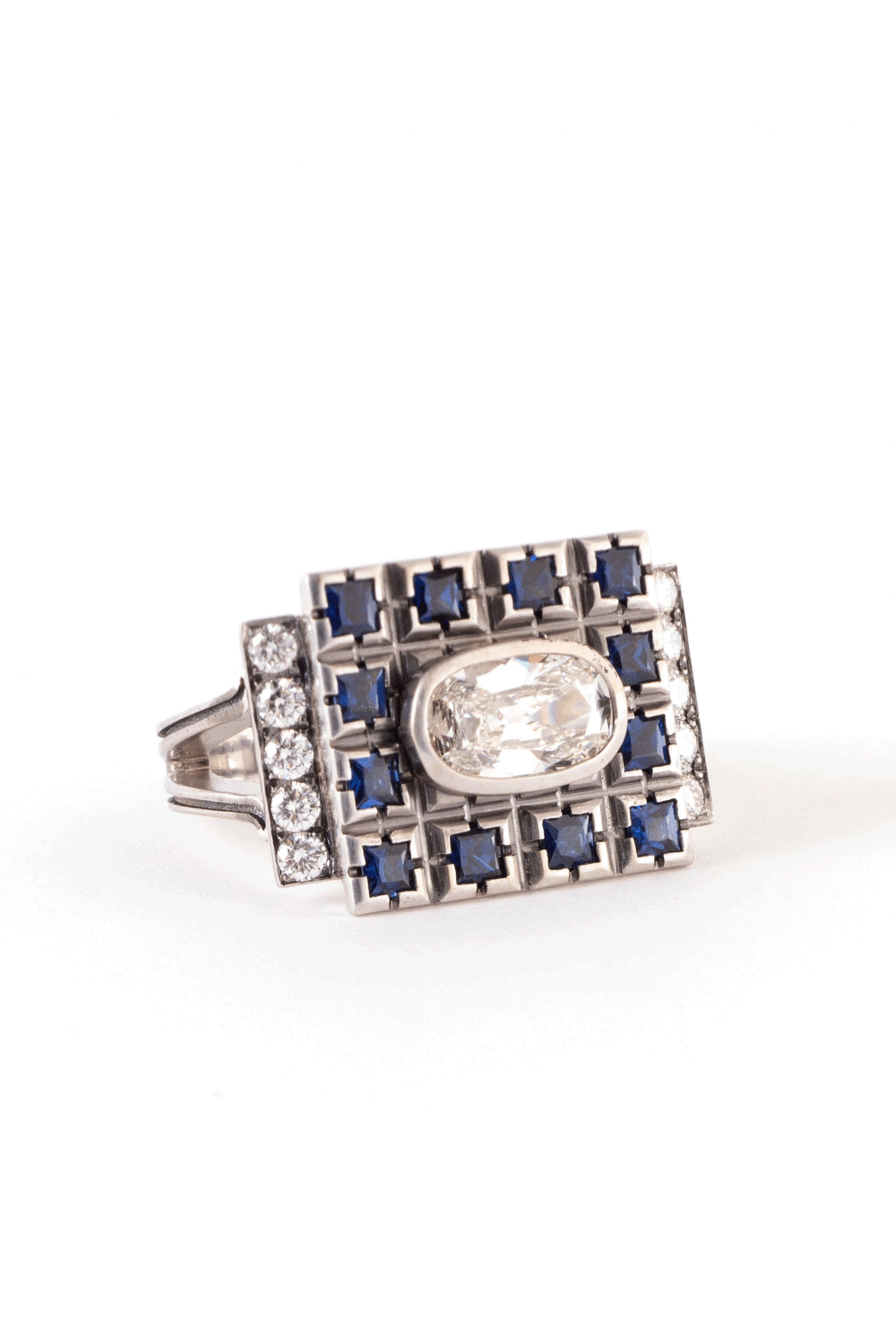 Sylva & Cie - Blue Sapphire Renee Ring