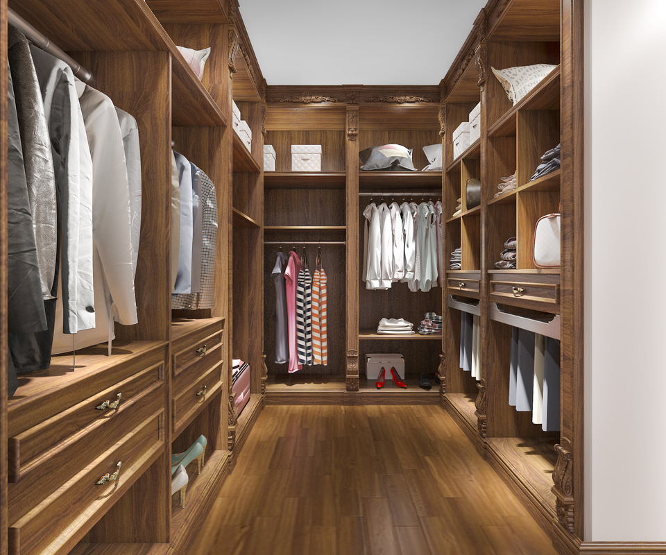 The Fastest Way to clean out your Closets from the Experts. 