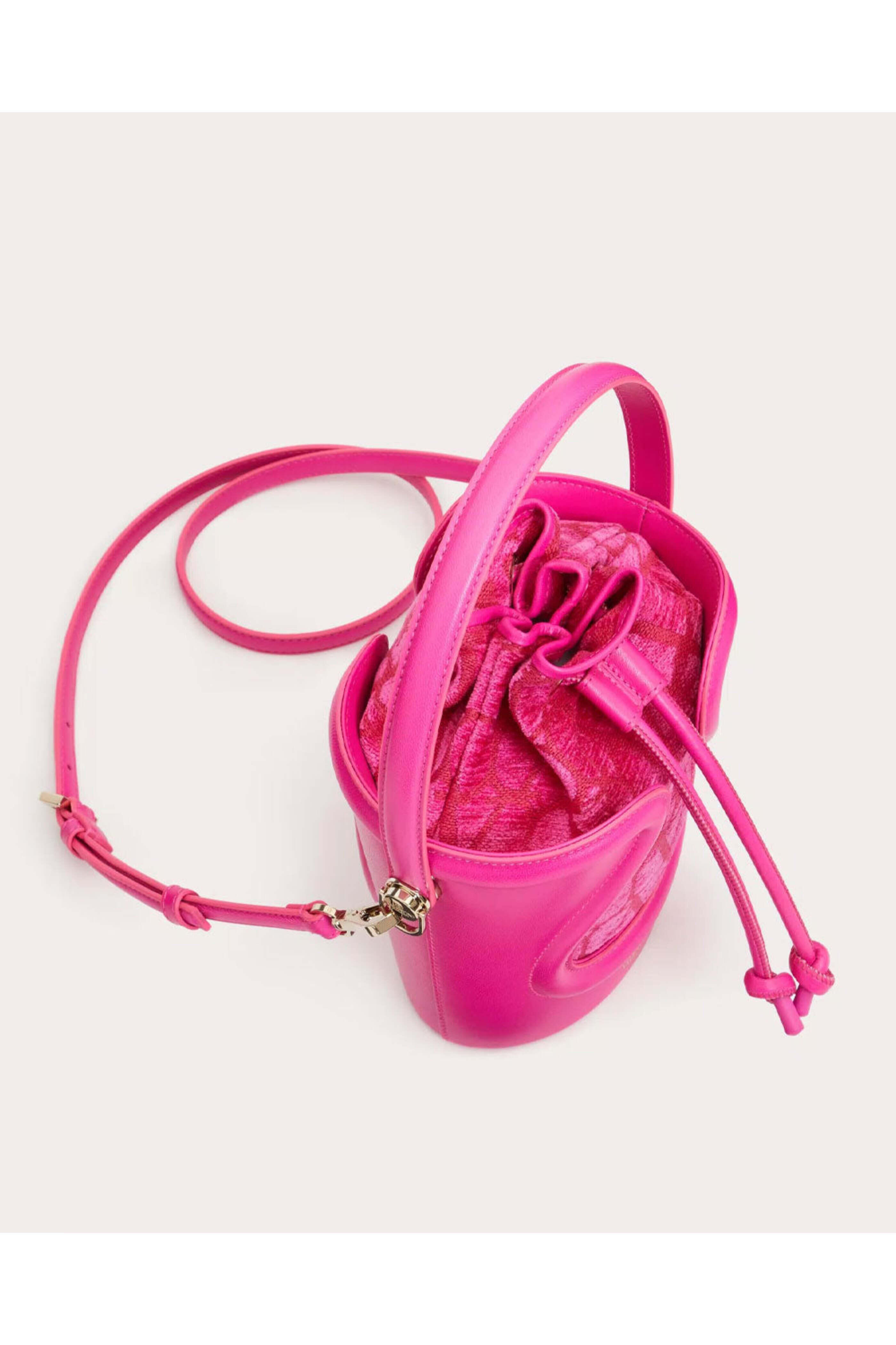 Valentino Garavani - La Cinquieme Toile Iconographe Bucket Bag in Pink