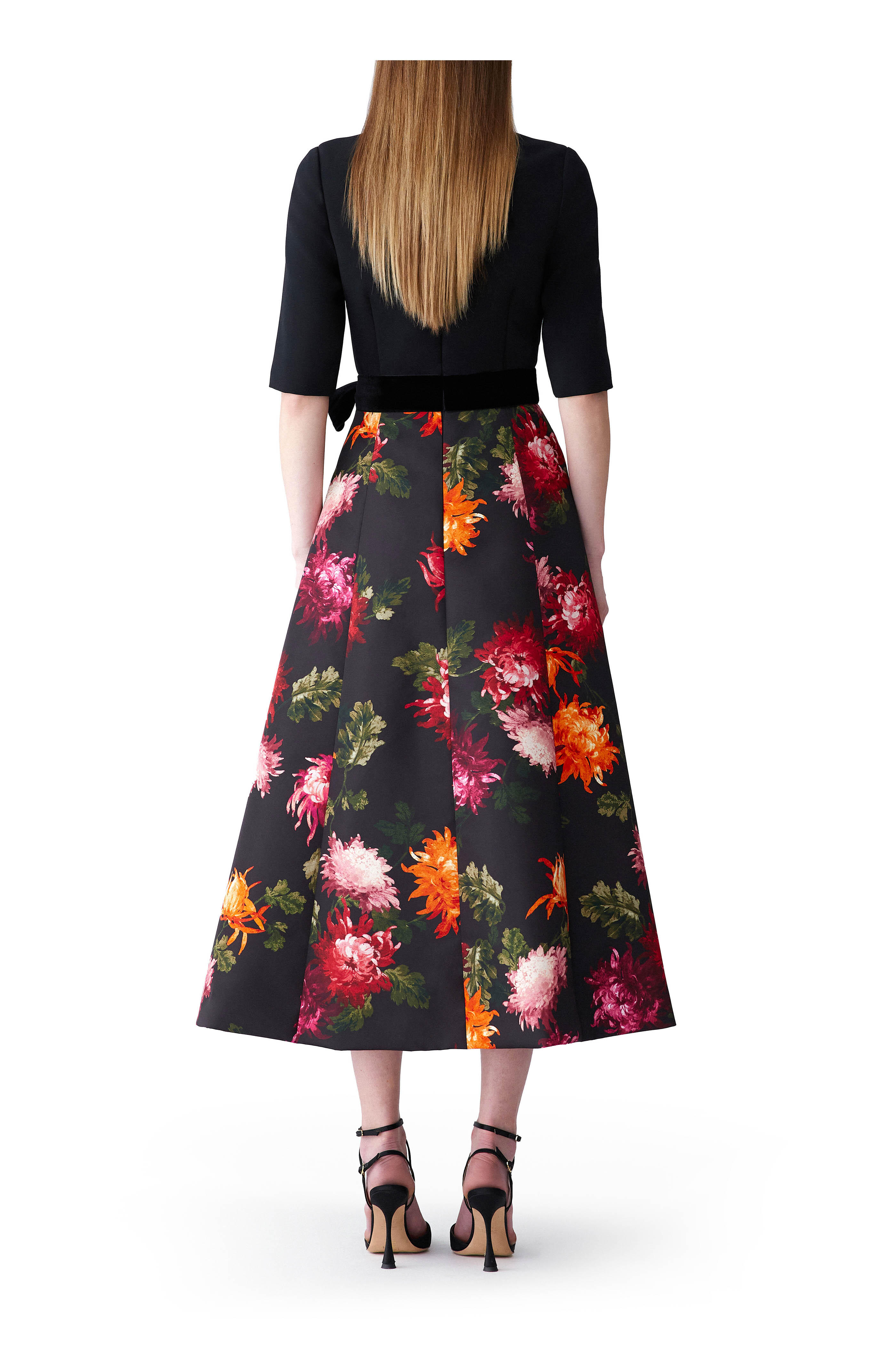 Carolina Herrera - Black Floral Elbow Sleeve Bow Midi Dress