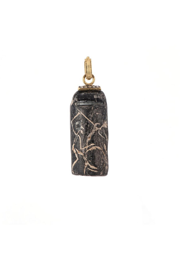 Sylva & Cie Black Sapphire Stone Pendant