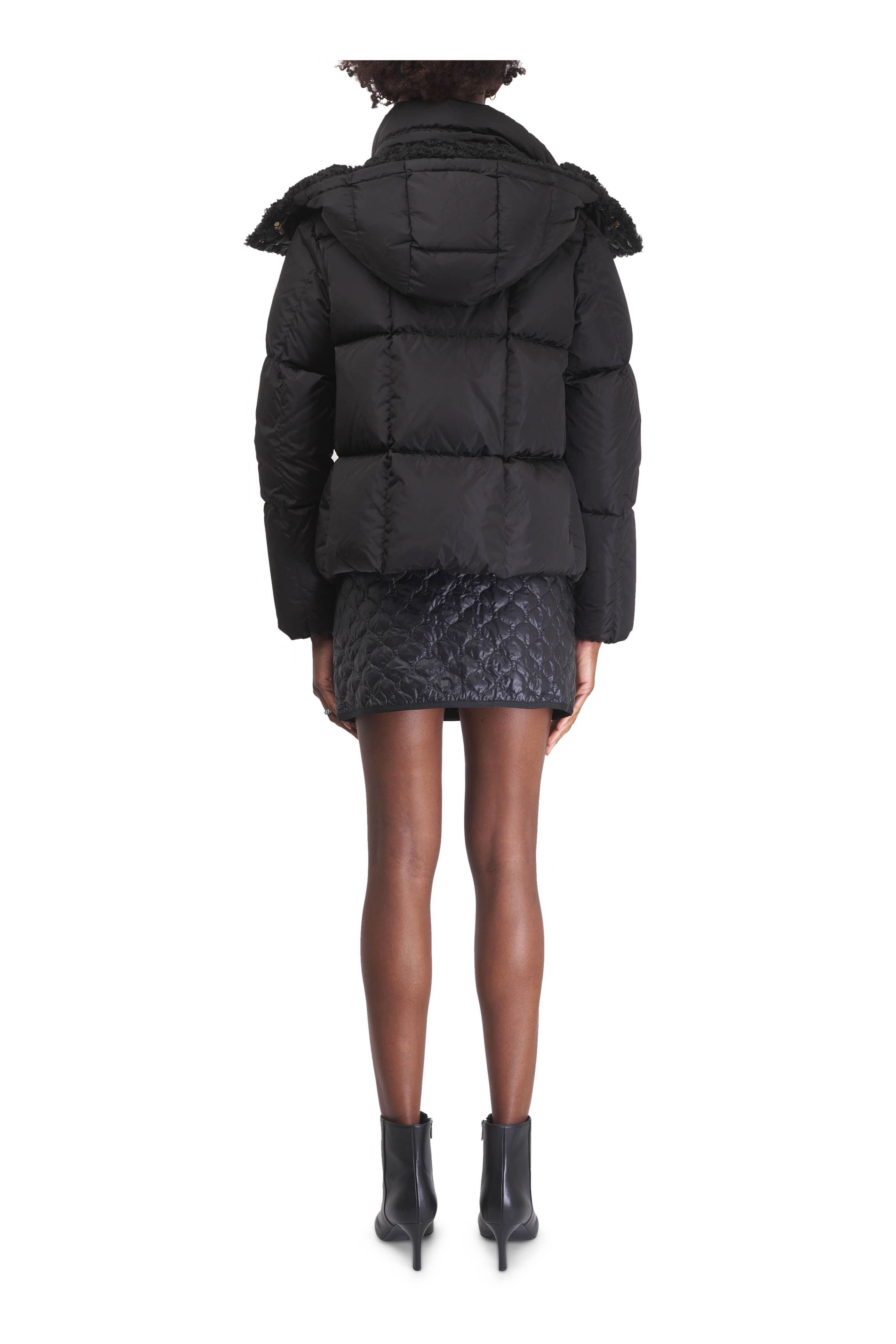 ミニスカート MONCLER Moncler Polyamide Mini Skirt Moncler - Black Puffer Diamond Quilted Mini Skirt