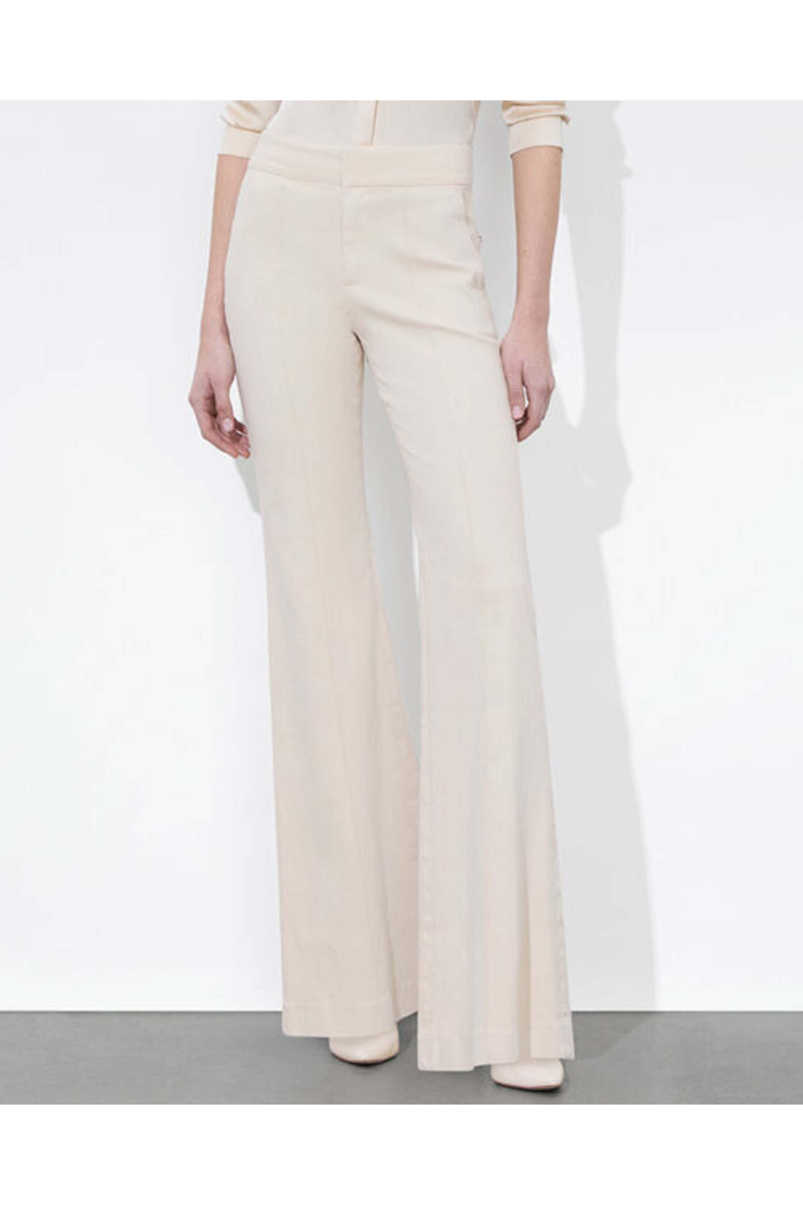 Alice & Olivia - The Trouser Jean in Chino