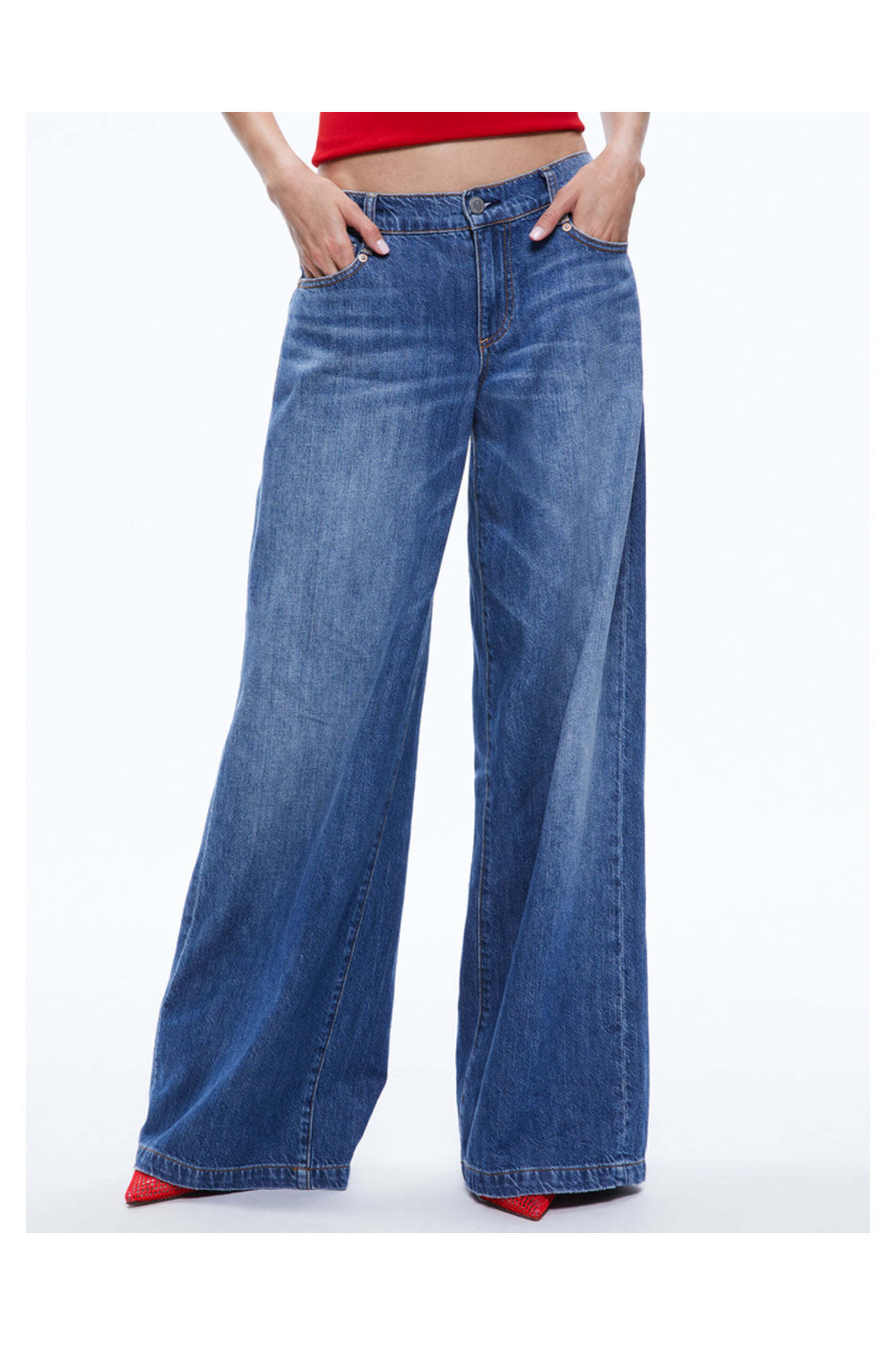 Alice & Olivia - Chaz Low Rise Baggy Wide-Leg Jeans