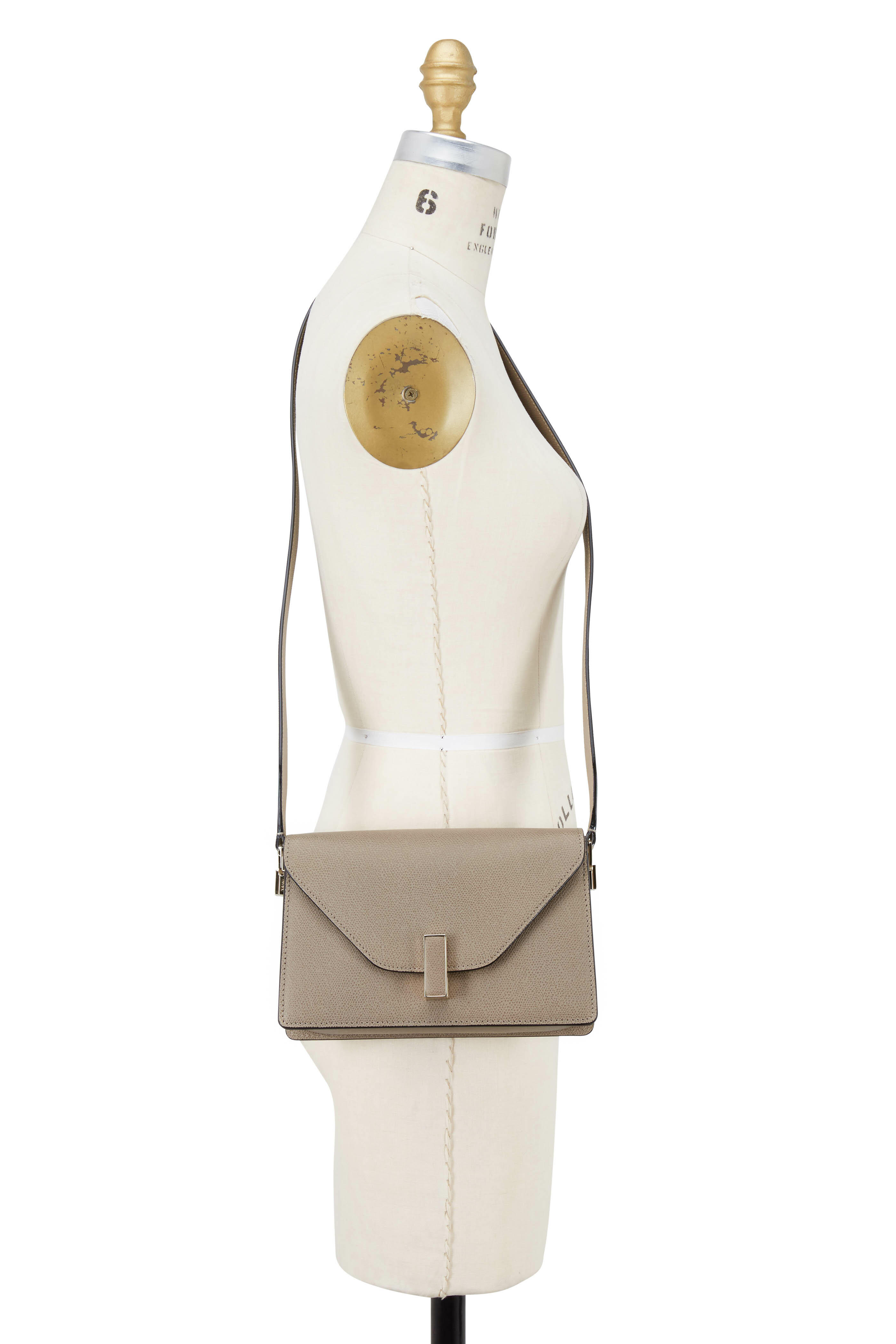 ショルダーバッグ・ポシェット VALEXTRA ISIDE MICRO SHOULDER BAG ブルー（青）系 Valextra Iside(ヴァレクストラ イジィデ