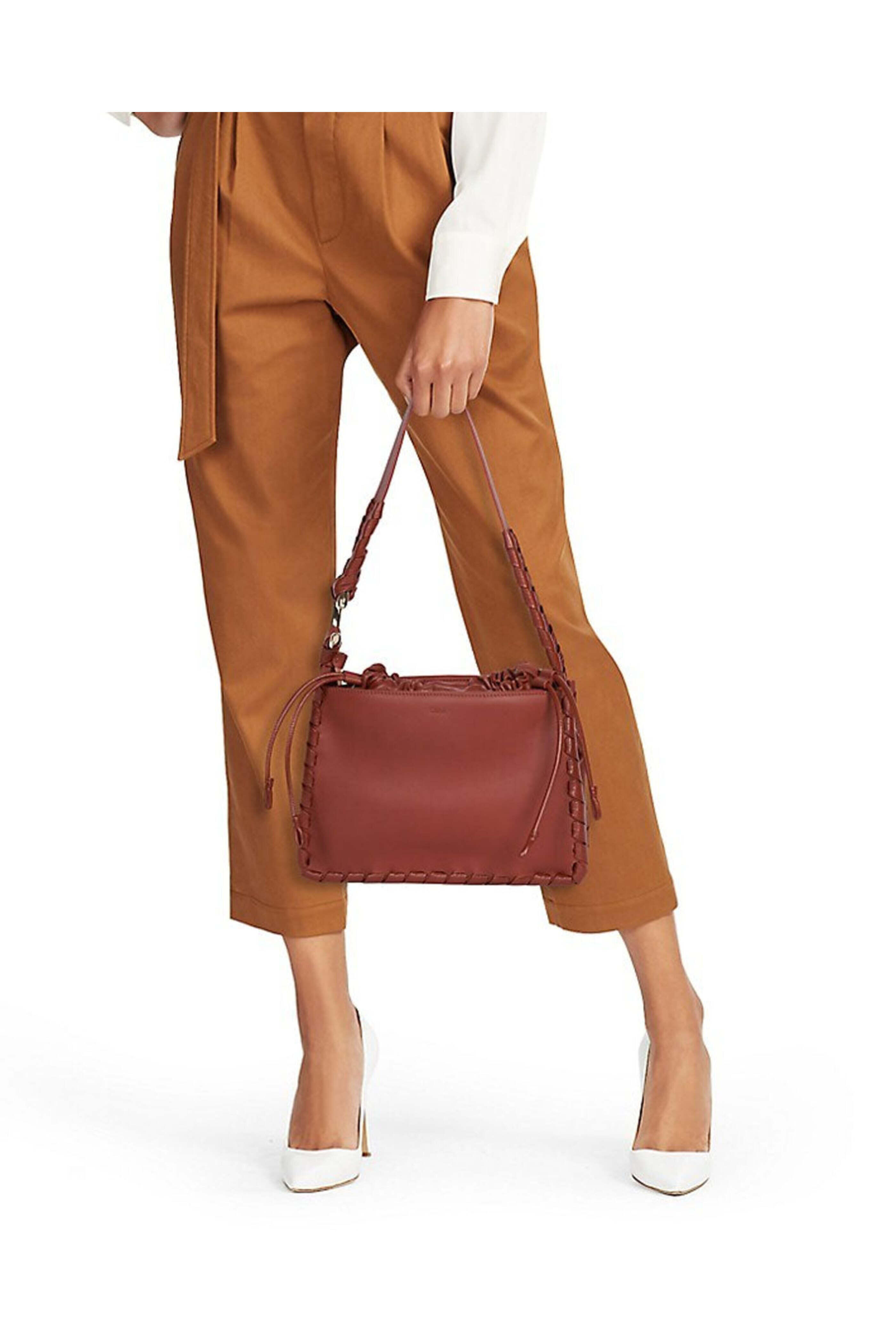 Chloé - Mate Drawstring Leather Shoulder Bag in Brown