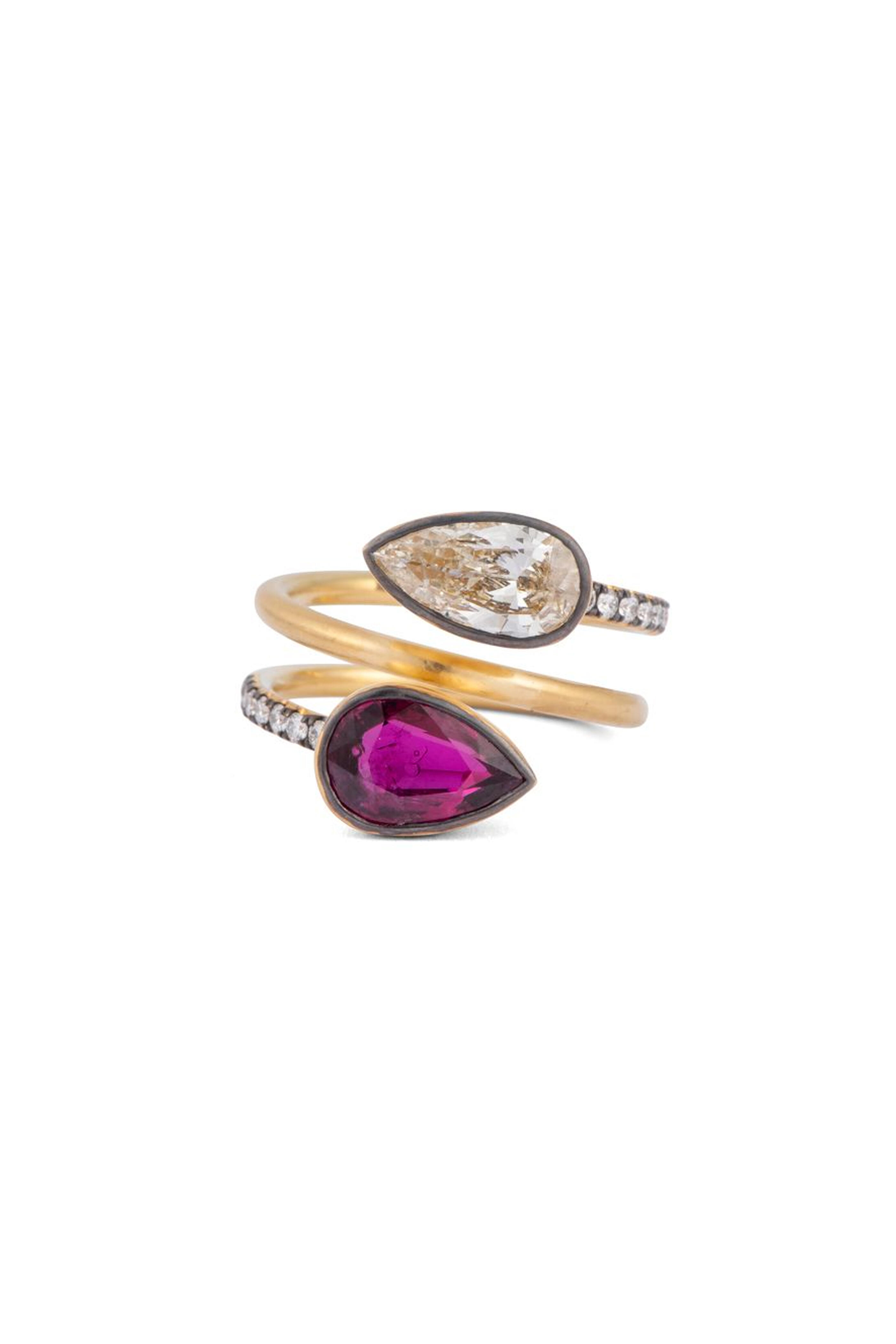 Sylva & Cie - Diamond & Ruby Moi Toi Ring - view 1
