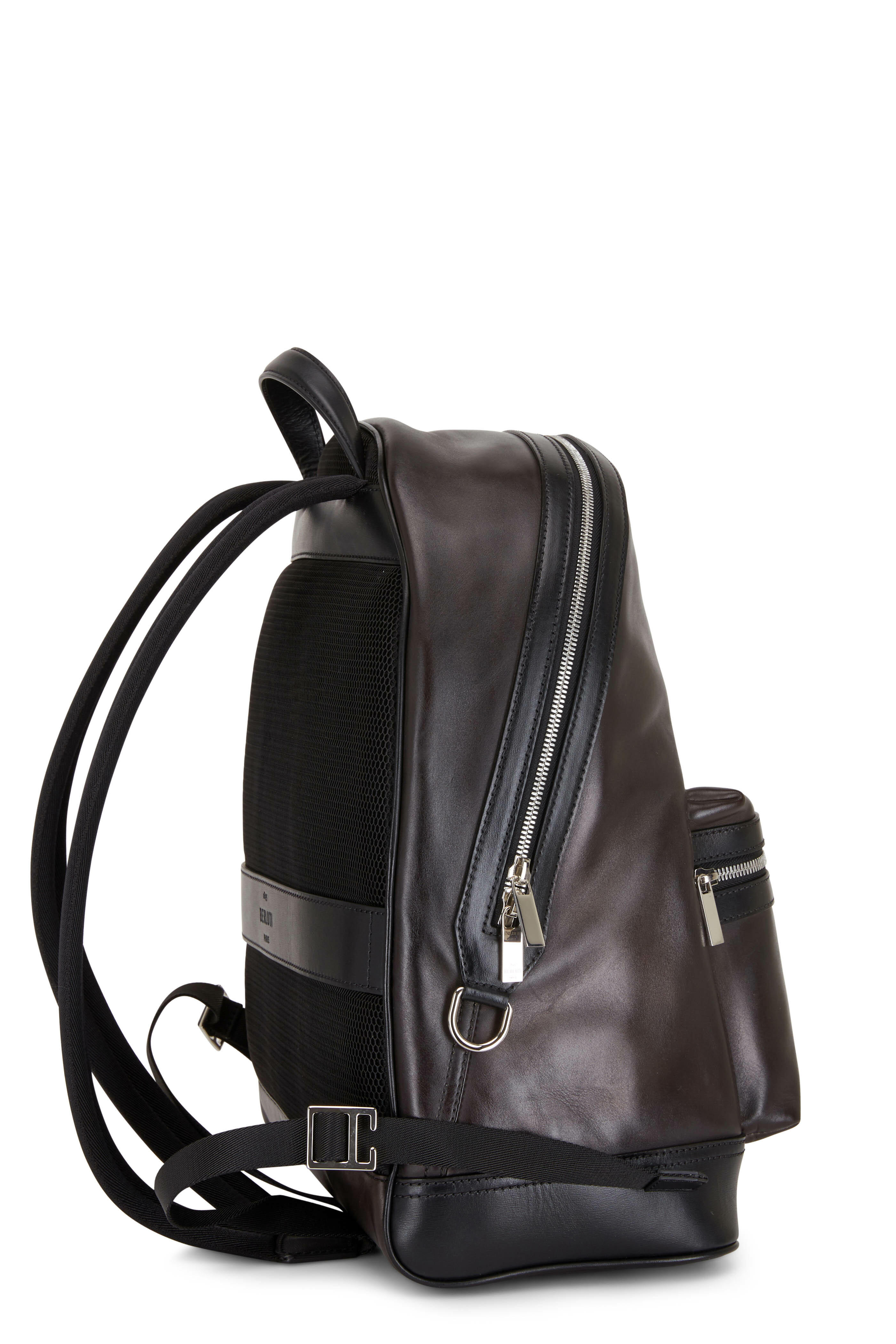 Medium Leather Backpack - Black