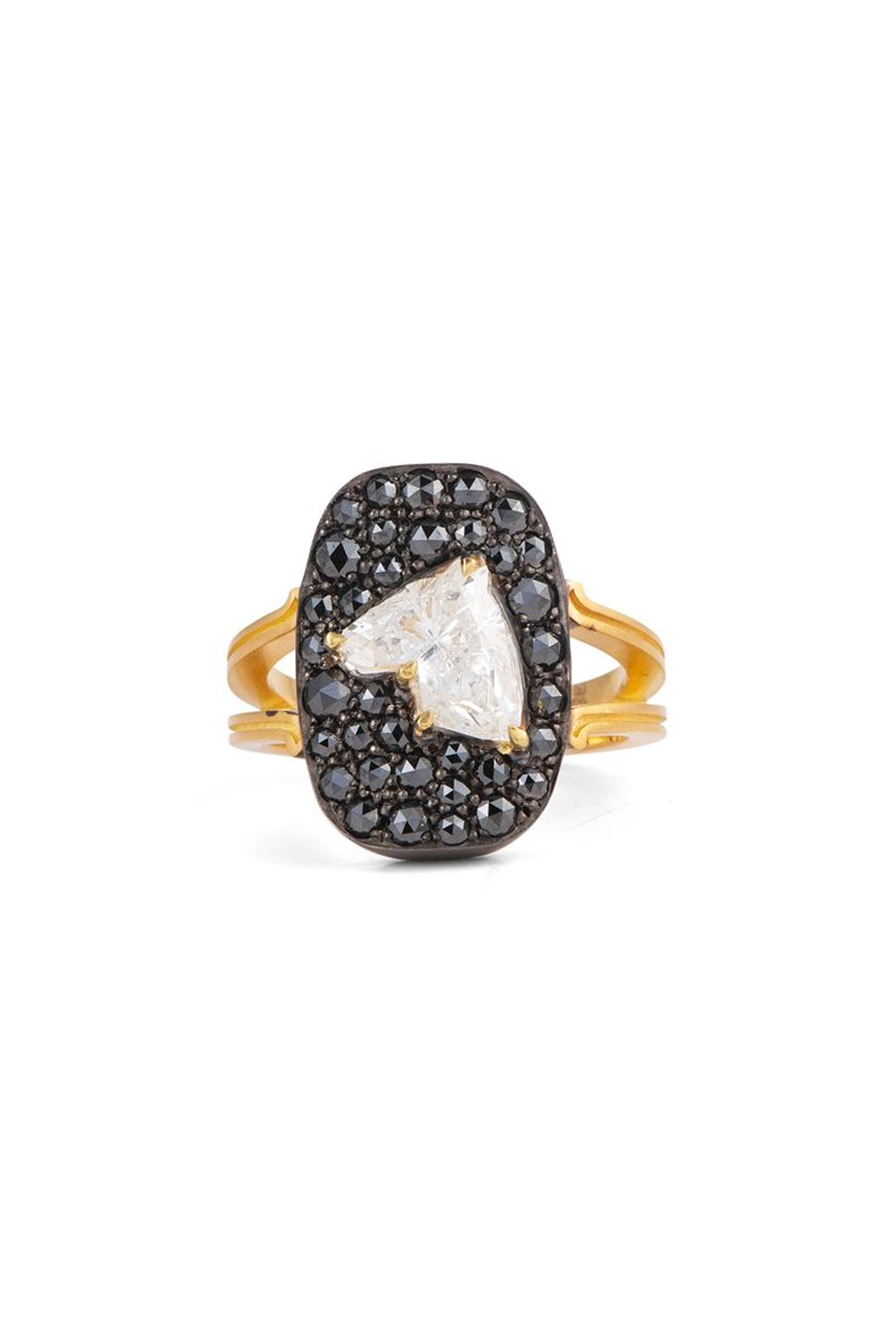 Sylva & Cie - Black & White Diamond Horse Signet Ring - view 1