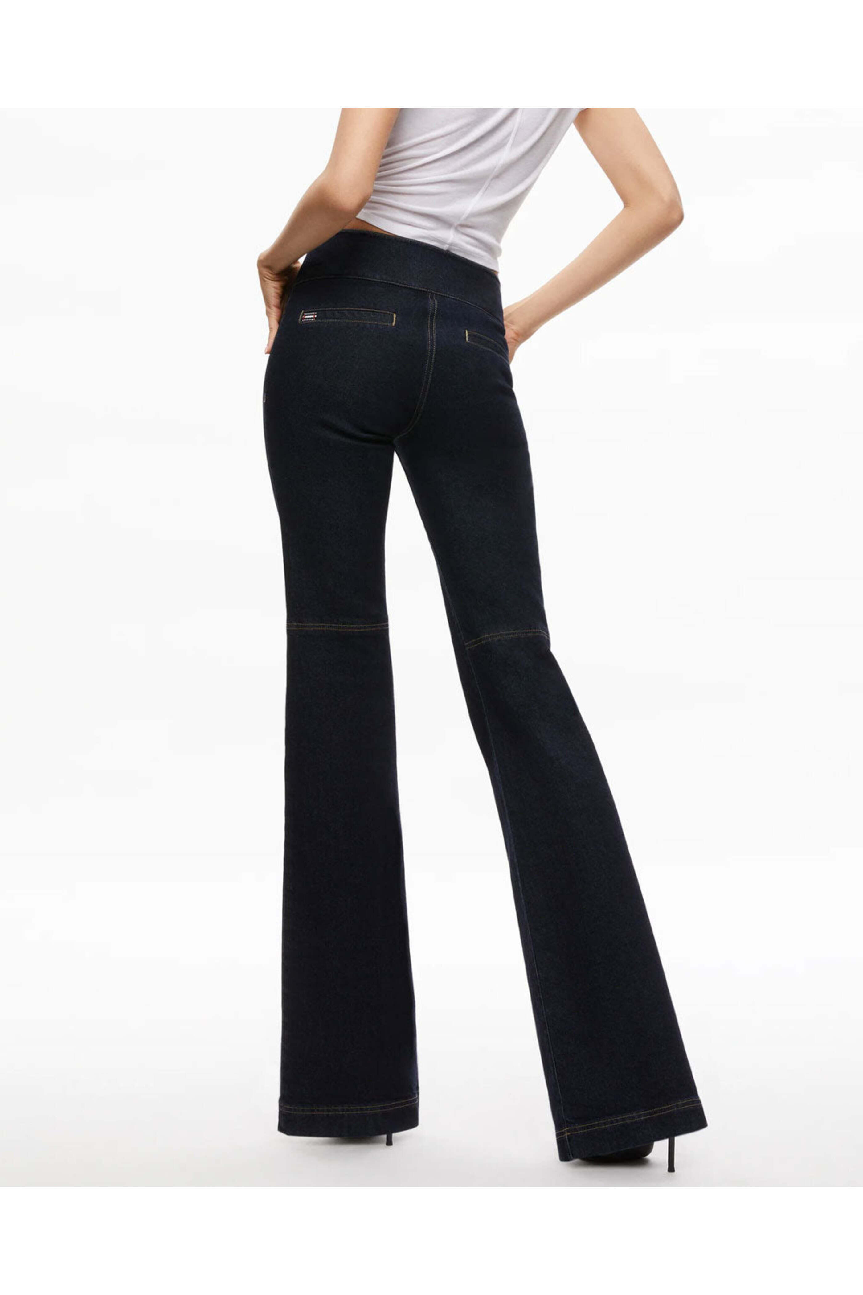 Alice & Olivia - Mid Rise Bootcut Olivia Jean in Dark Rinse