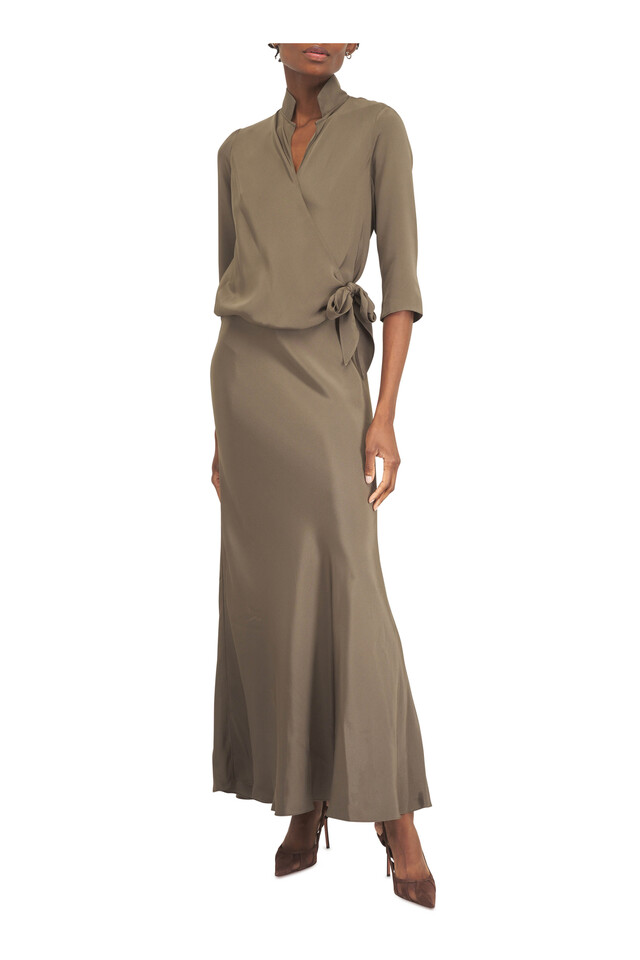 Designer outfit featuring Espresso Suede Mesh Slingback Pump, 85mm and Fern 4 Ply Silk Blouse Dress