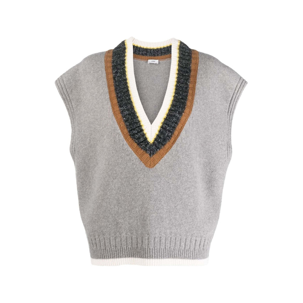 closed-v-vest-with-striped-