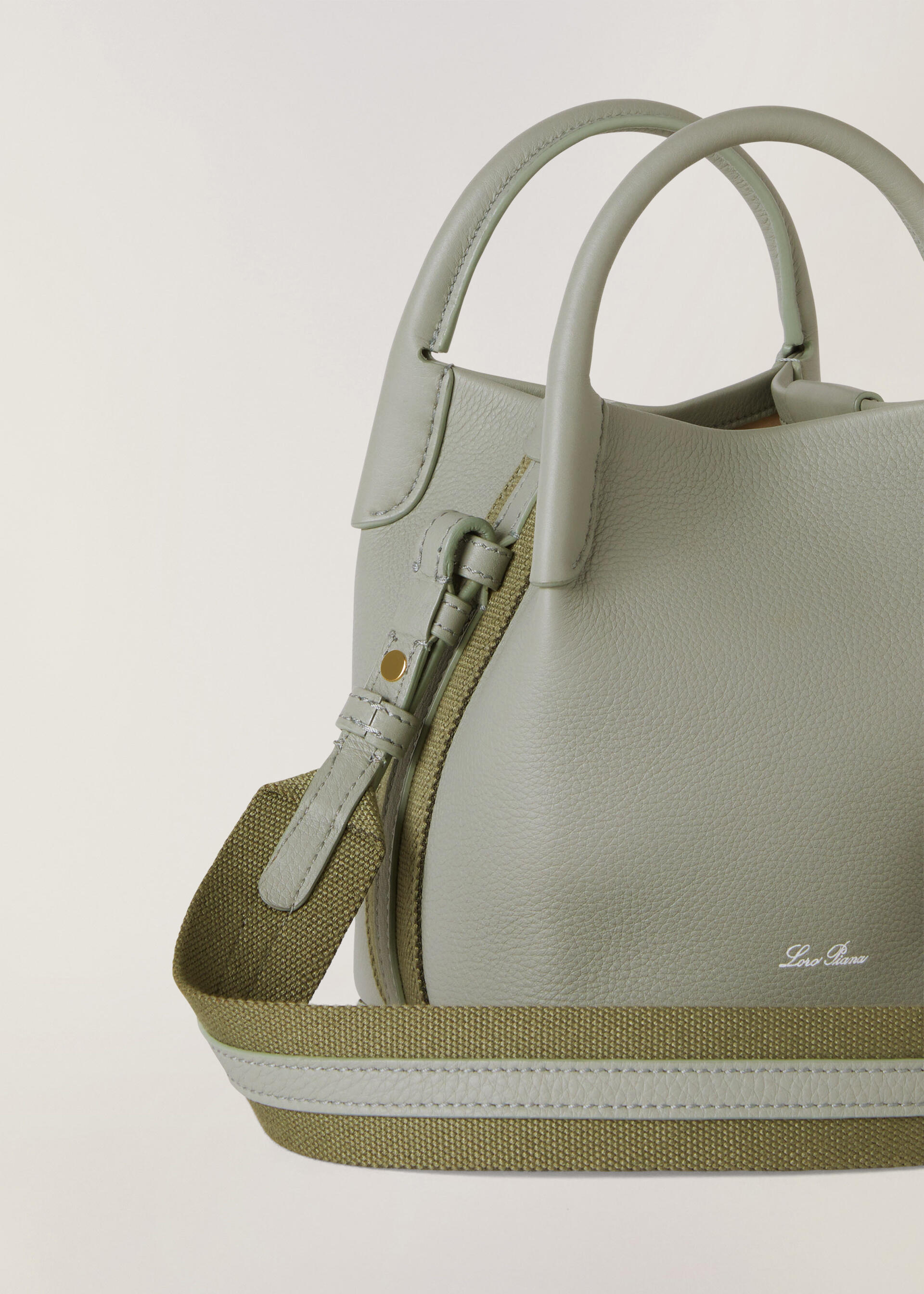 Loro Piana◆マイクロ ベイル レザー ショルダー トートバッグ The Bale Bag | Luxury Italian Leather Bags for Women