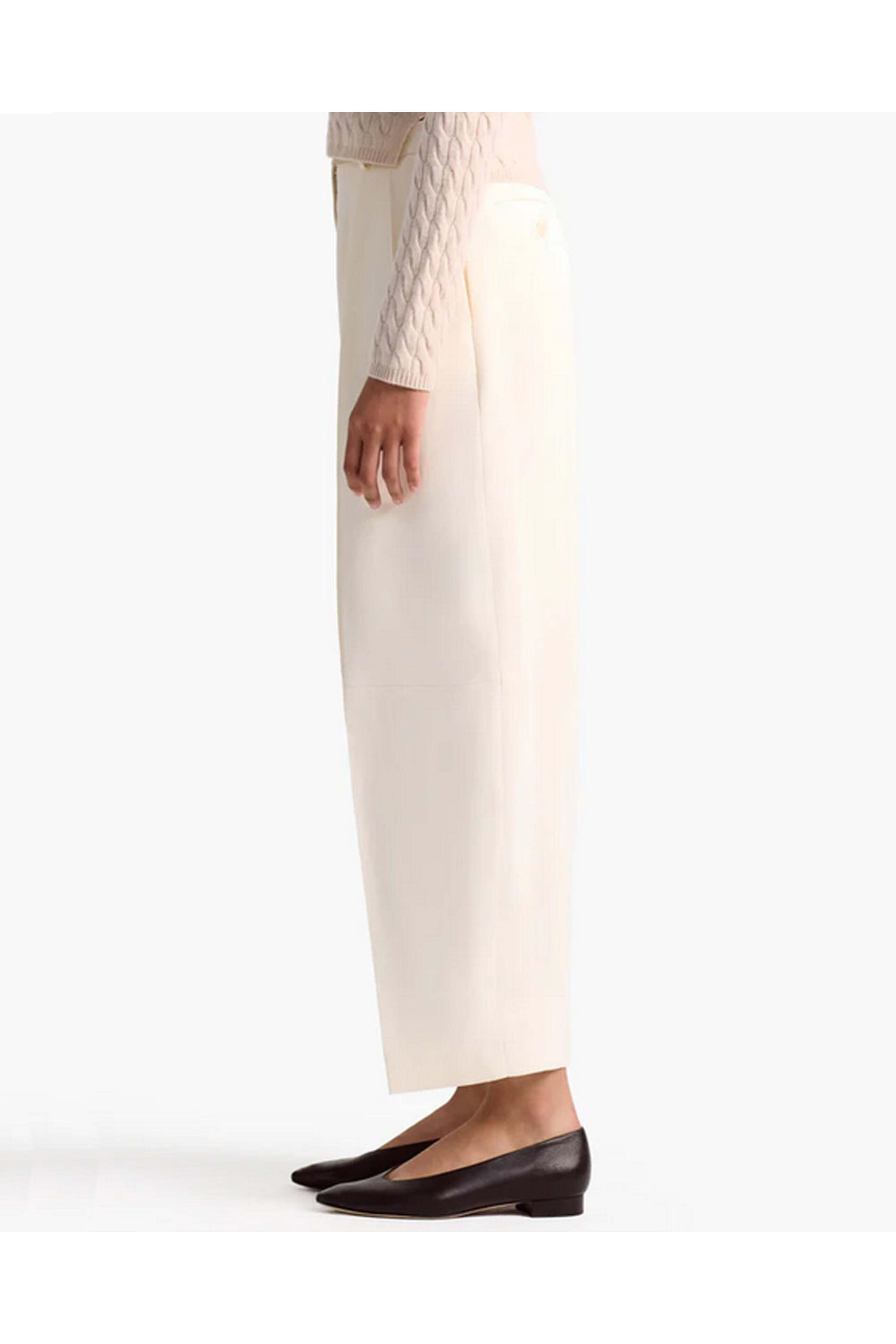 パンツ Antonelli Ecru Pleated Trousers Antonelli Ecru Pleated Trousers in White | Lyst
