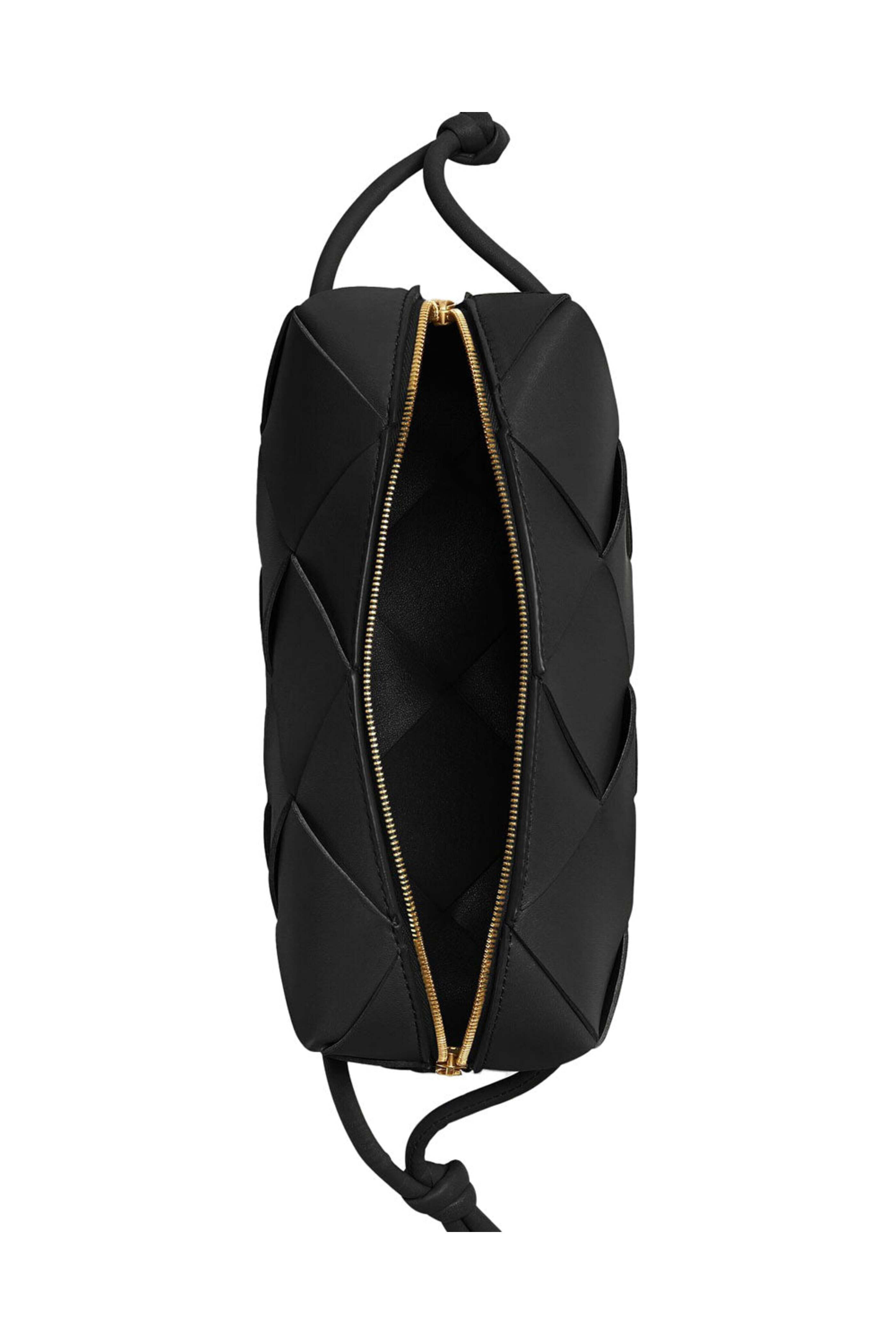 【BOTTEGA VENETA】SMALL CASSETTE CAMERA BAG Bottega Veneta - Small Cassette Camera Bag in Black
