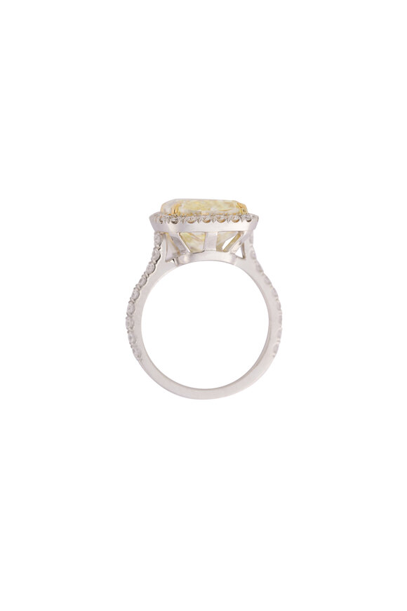 Lowy & Co Diamond Ring - view 2