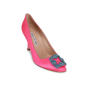 パンプス Manolo Blahnik Hangisi 090 Pump Pink Manolo Blahnik - Hangisi Bright Pink Satin Buckle Pump, 90mm