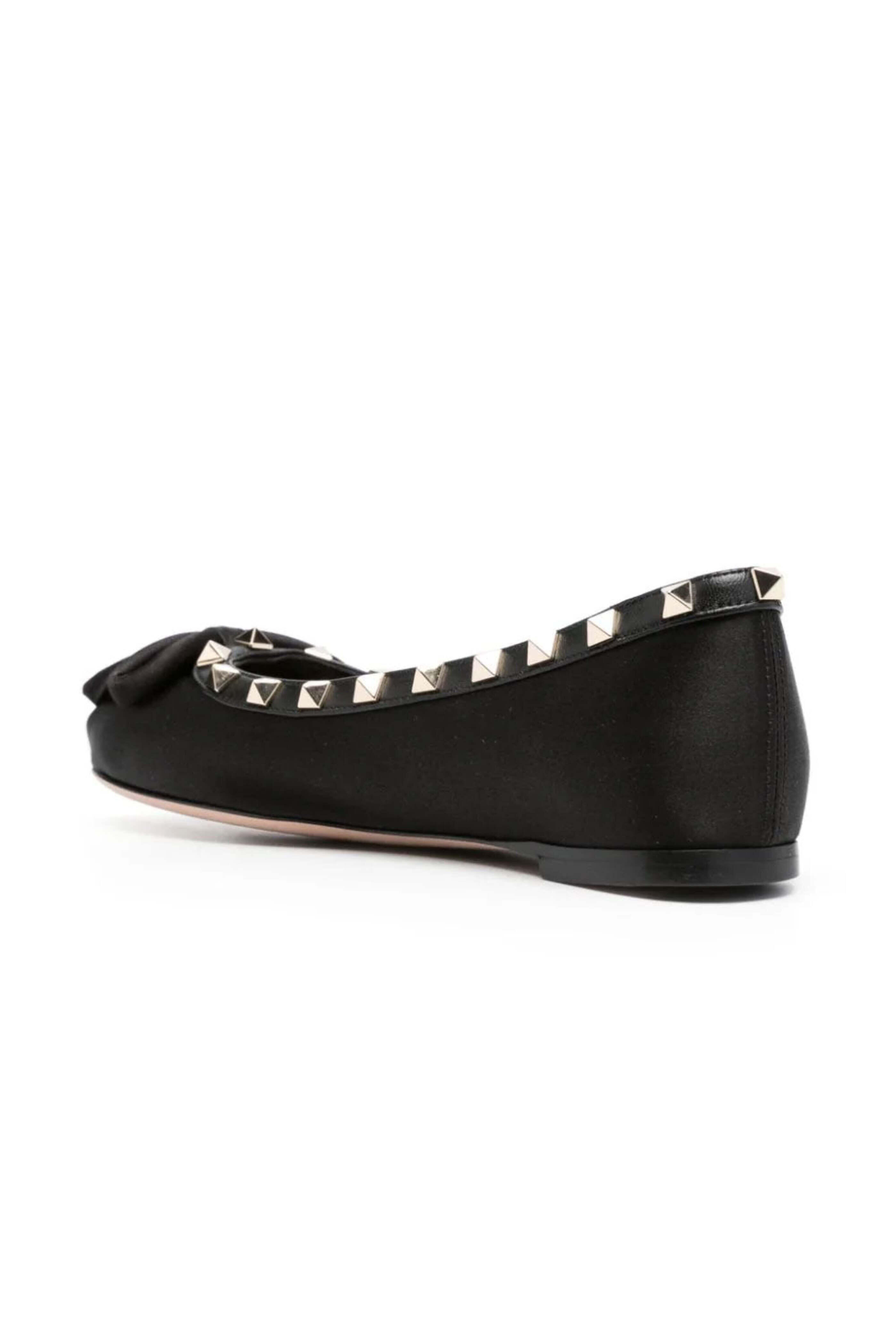 【関税&送料込】Valentino Garavani Black Fabric Ballerinas 19950009_50229525_1000.jpg