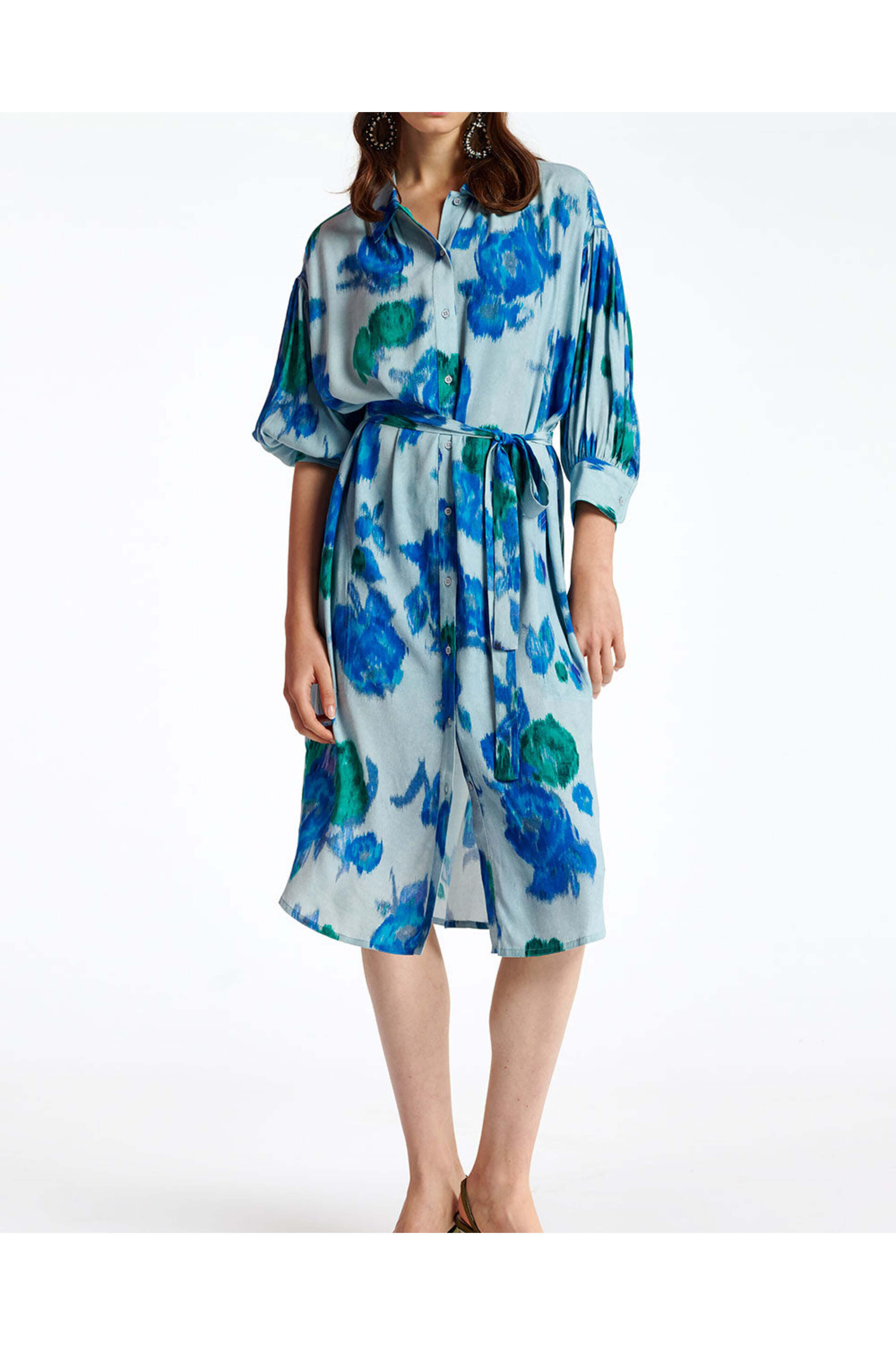 Essentiel Antwerp - Blue Sapphire Berries Floral Oversized Shirt Dress