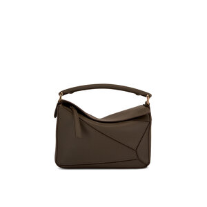 LOEWE直営店 Puzzle カーフスキンナッパクラッチバッグWarm sand Loewe | Puzzle Fold Pouch – Kirna Zabête