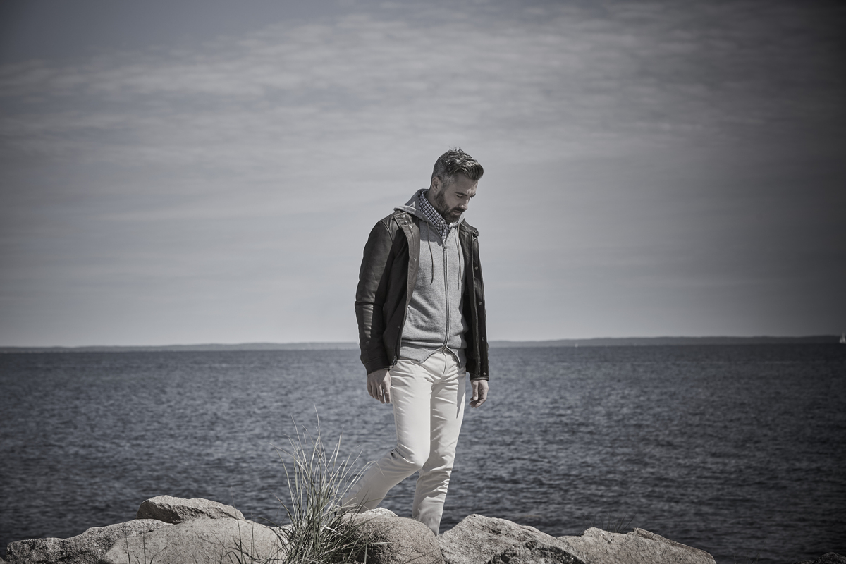 Free Shipping and Returns over $250 - Shop online for the latest styles from Brunello Cucinelli, Valentino, Manolo