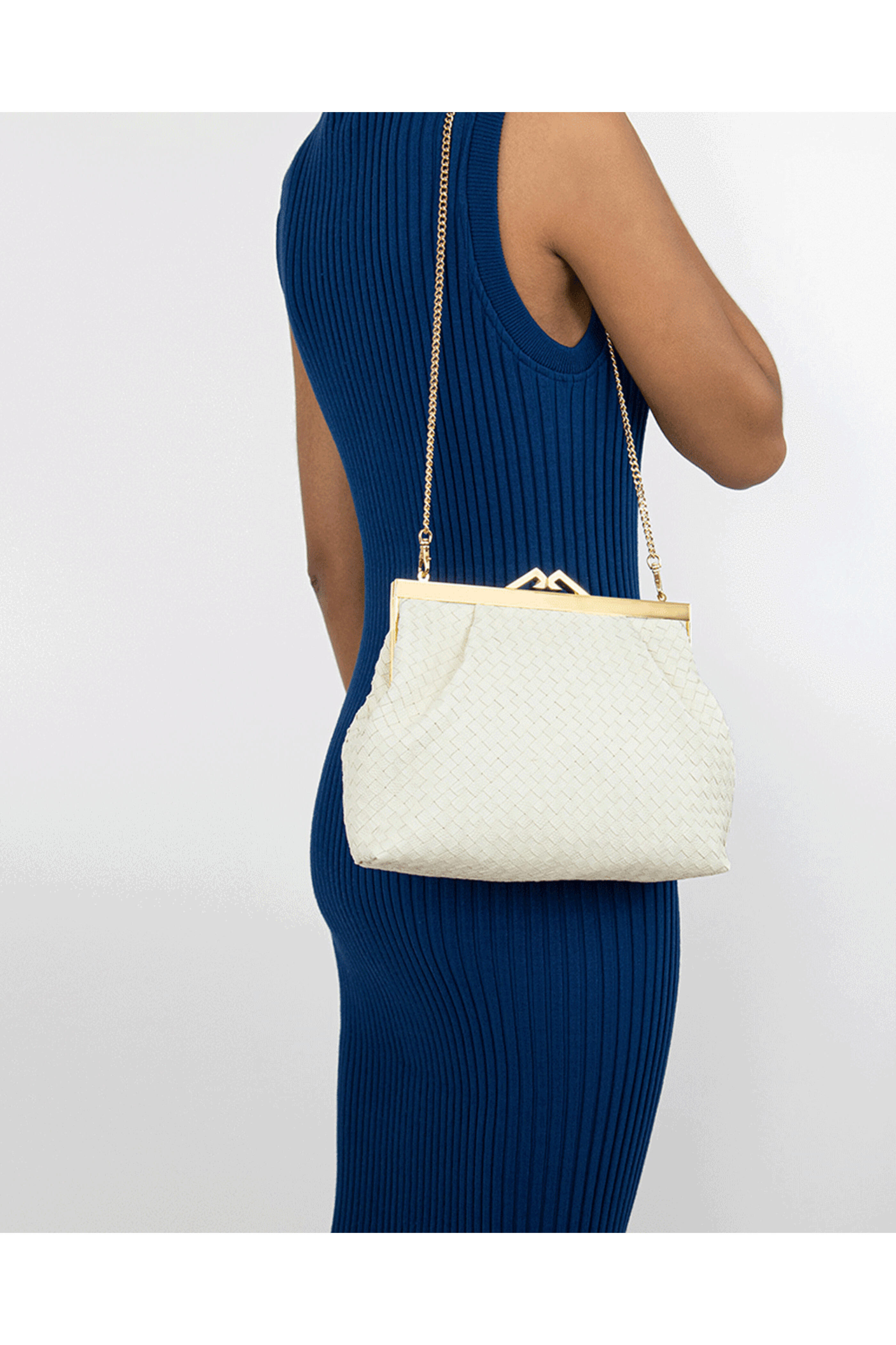 Maria Oliver - Natalia Clutch in Ivory