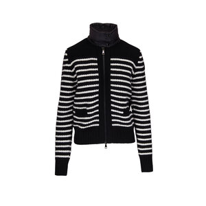 モンクレールTRICOT Moncler // Cream Tricot Down Cardigan – VSP Consignment