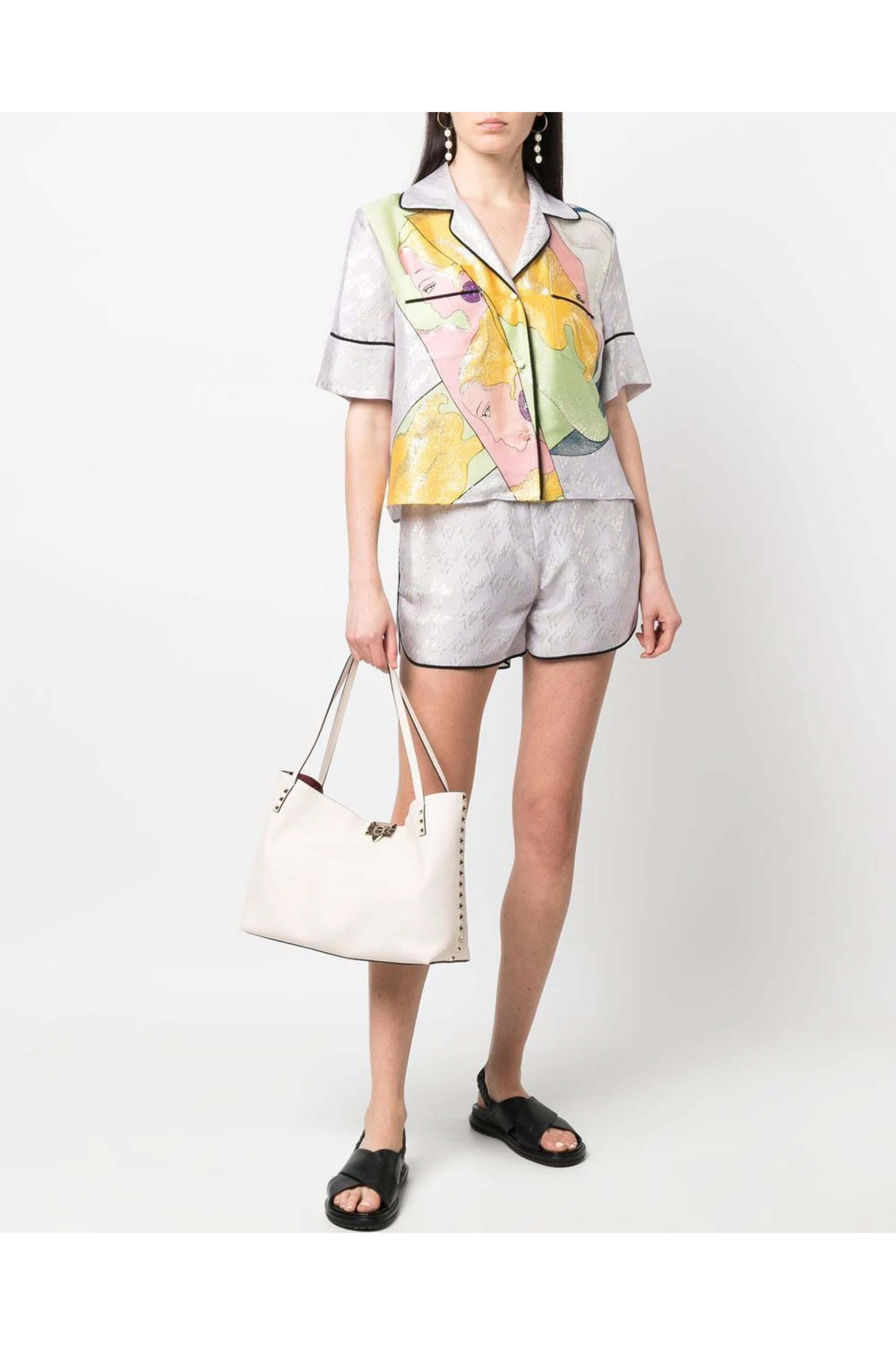 トートバッグ Valentino Garavani Rockstud Medium Tote Bag Valentino Garavani - Medium Rockstud Tote in Light Ivory
