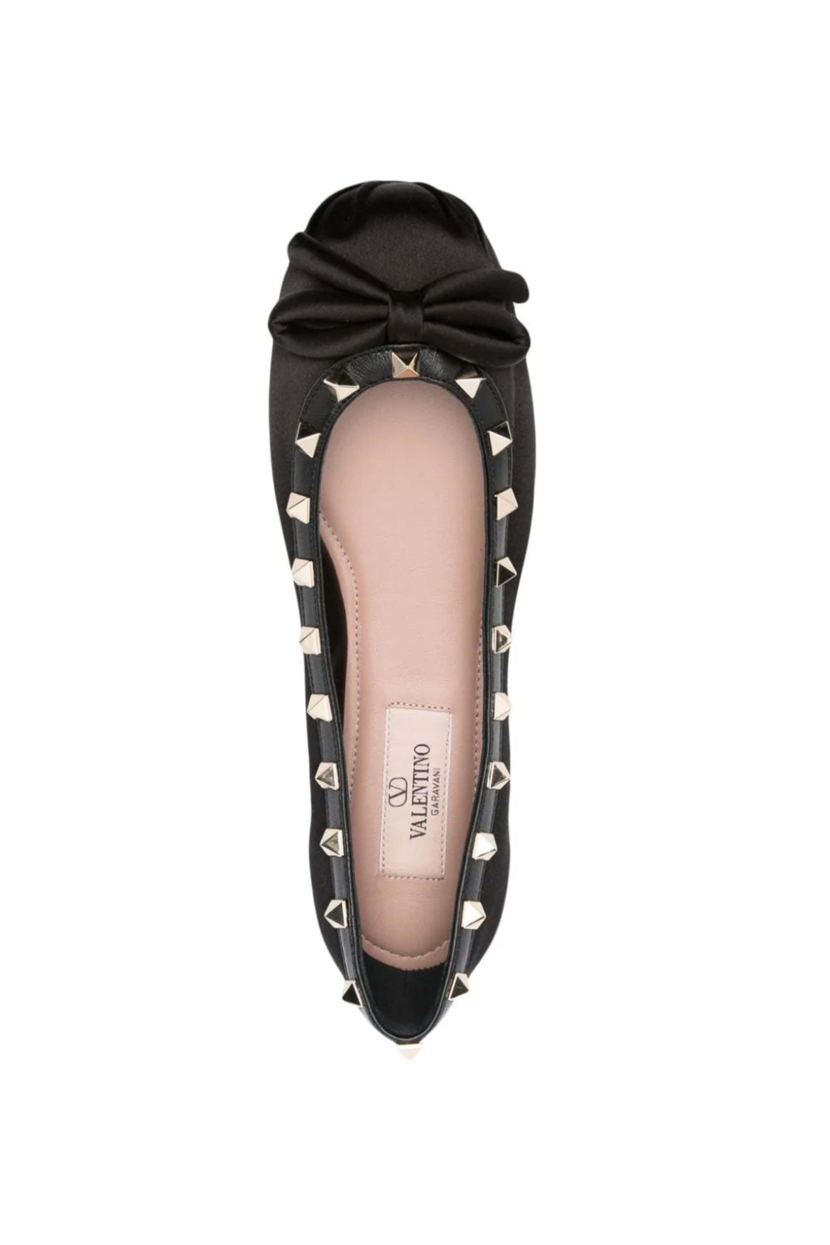 VALENTINO の靴♪ ★ ROCKSTUD BALLERINA ★ フラット Rockstud Satin Ballerina for Woman in Water Lilac | Valentino US