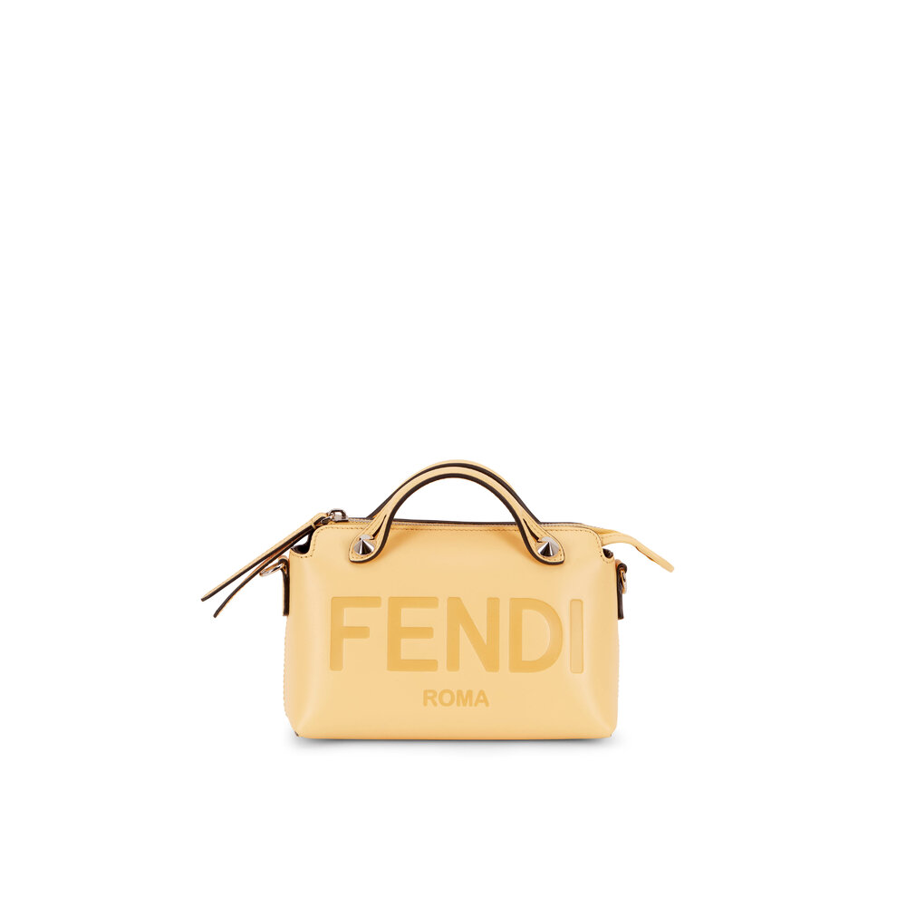 FENDI(フェンディ)/関税送料込み Bucket Logo Cross Bag 国内発/関税/送料込】FENDI ◇ クロスボディバッグ (FENDI