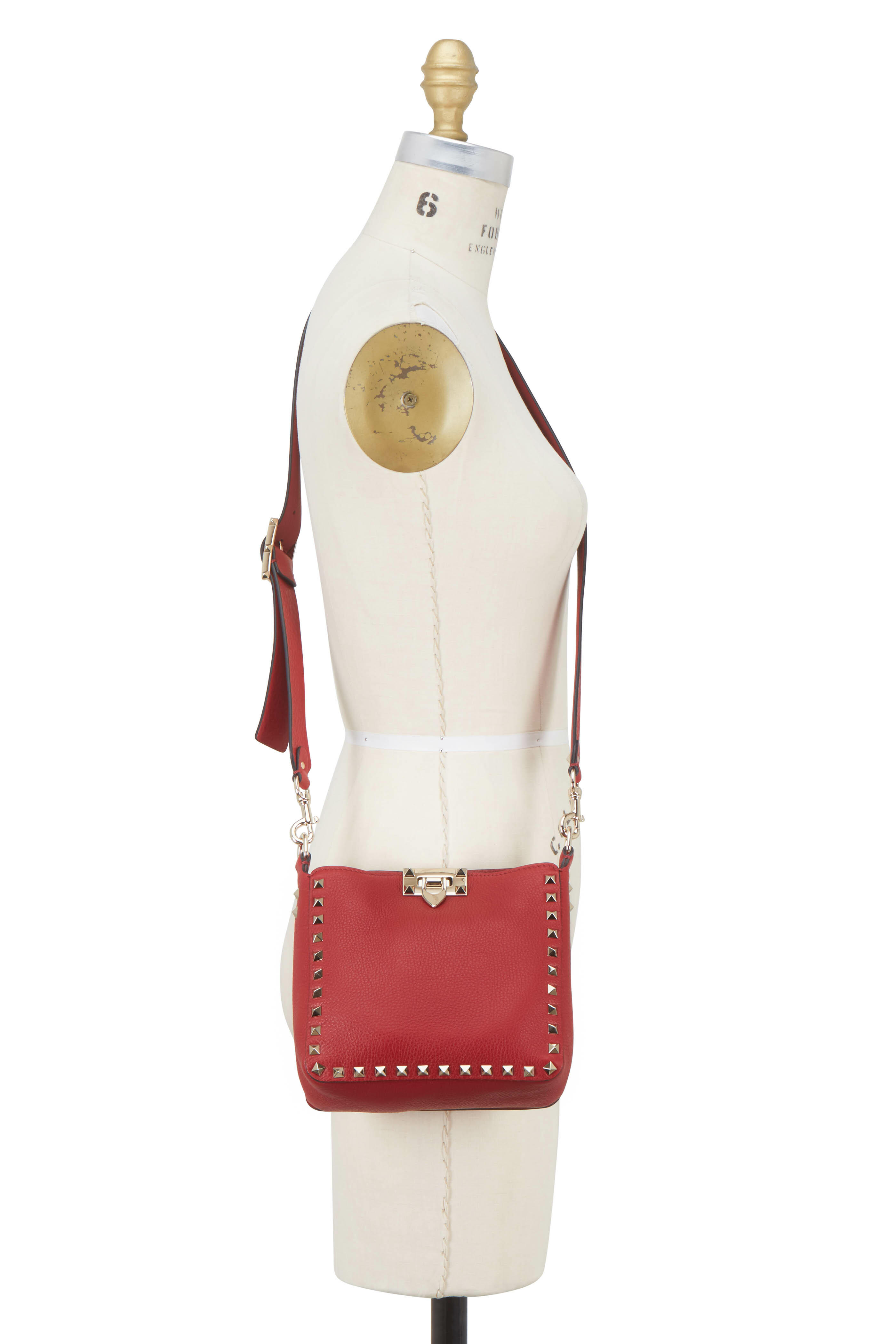 VALENTINO GARAVANI: Rockstud bag in grained leather with studs - Red