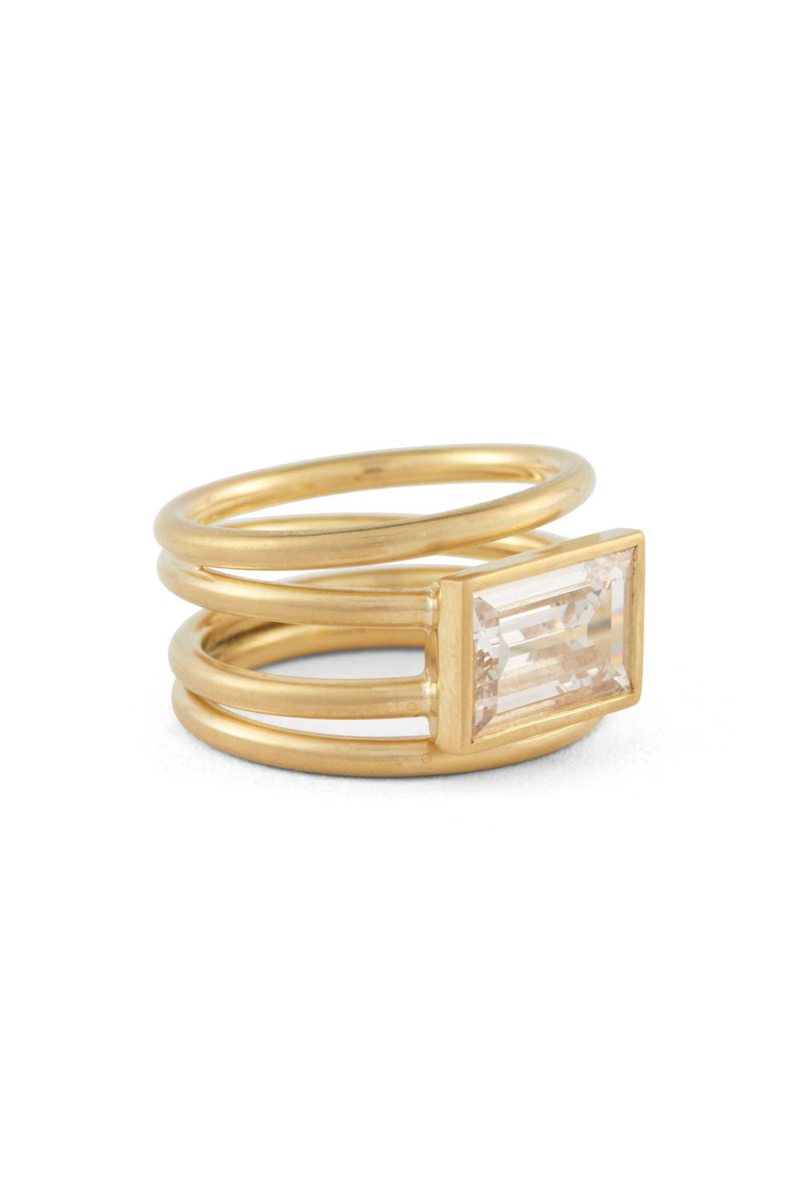 Sylva & Cie - Baguette Diamond Spiral Ring