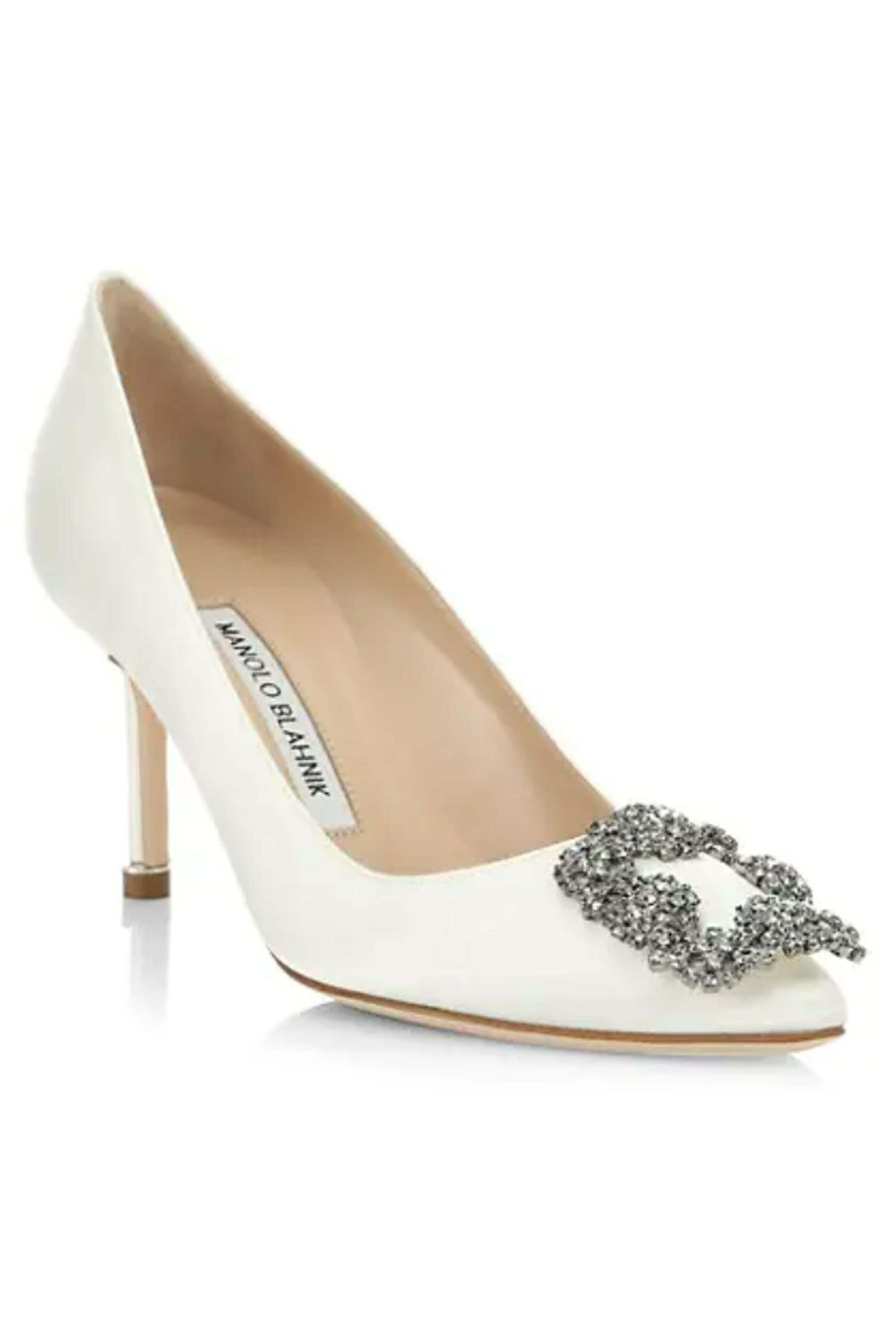Manolo Blahnik - Hangisi 70 Satin Pump in Light Cream