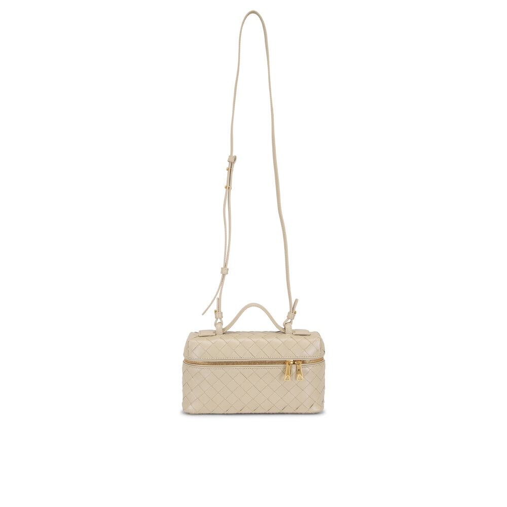 【優美な抜け感】Bottega Giotti Benedetta Small オフホワイト Bottega Veneta Small Loop Camera Bag - Bergdorf Goodman