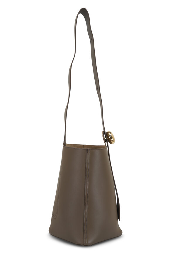 Loewe - Medium Pebble Tundra Leather Bucket Bag 