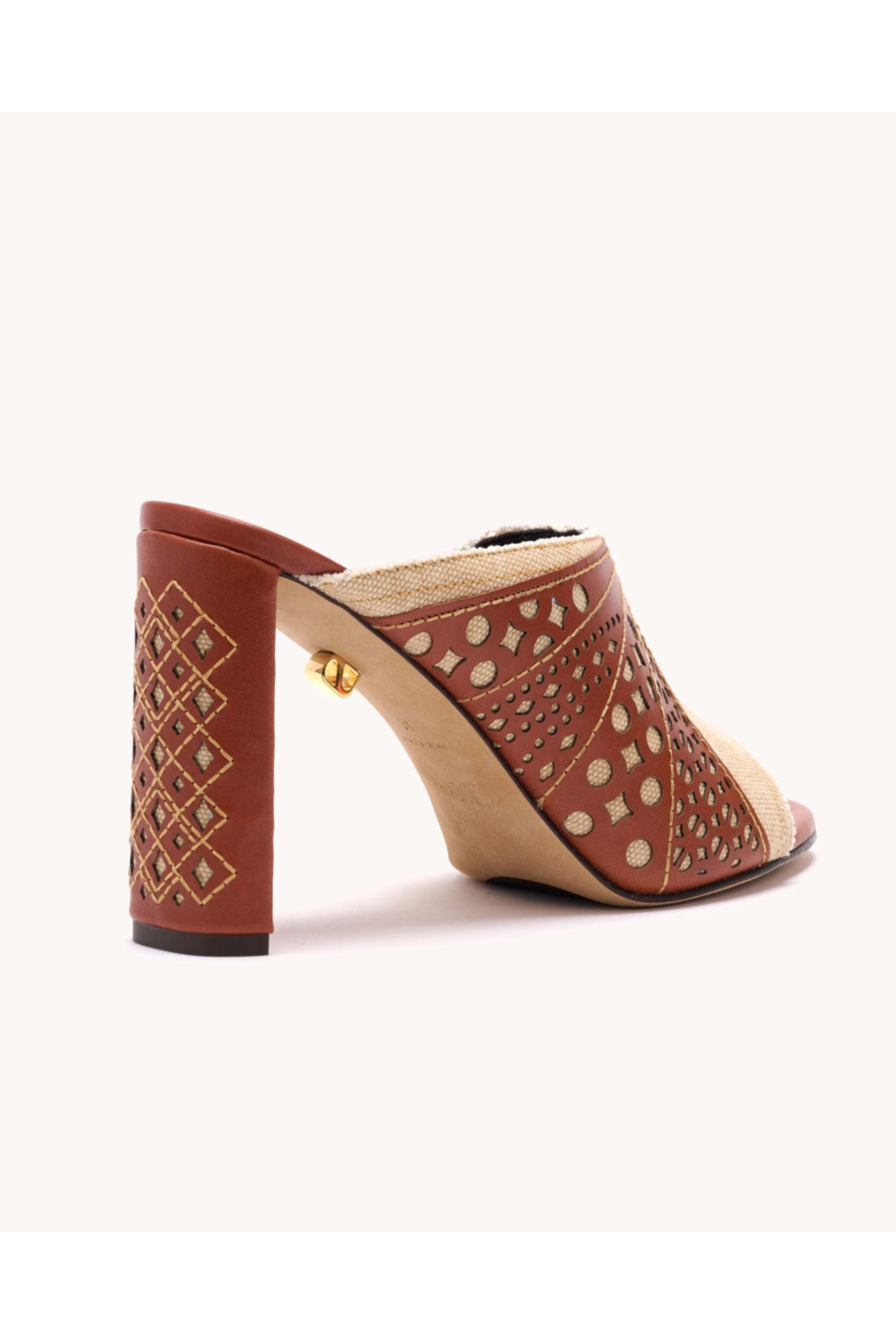 Skorpios - Alina Canvas Mule in Beige