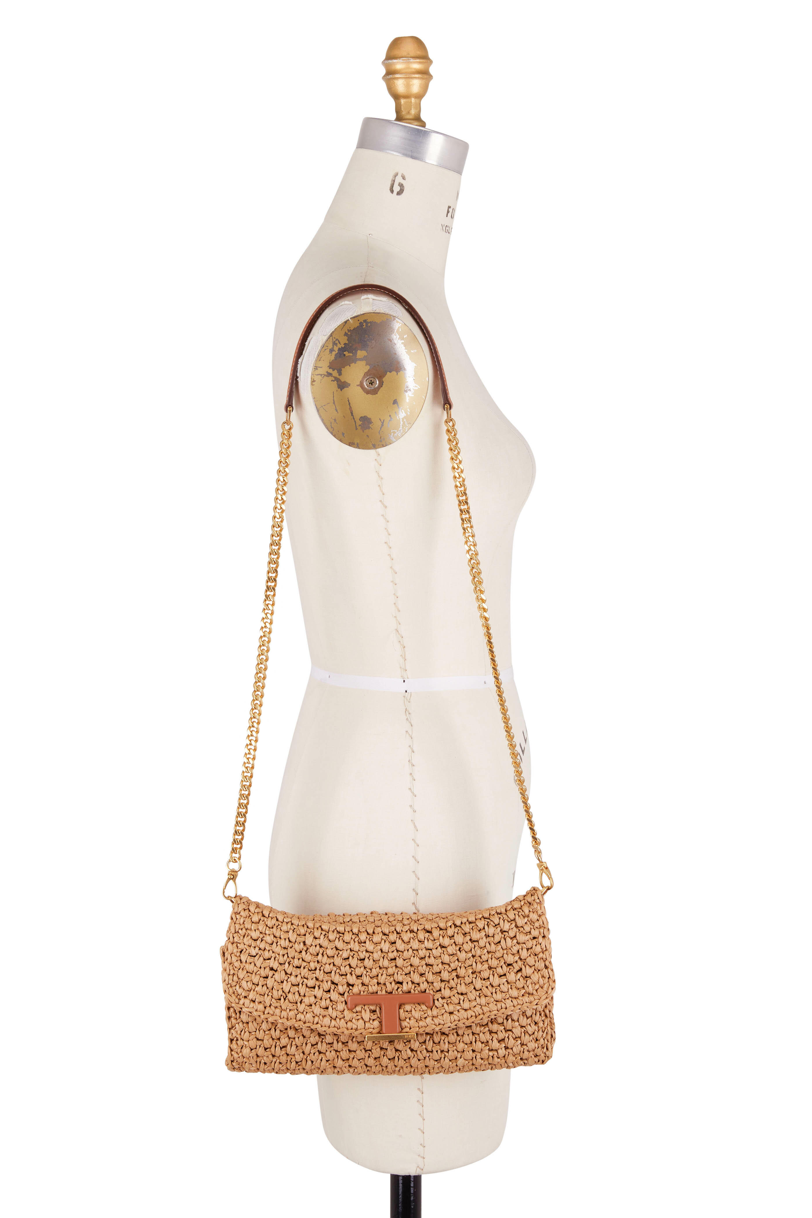 【送料&関税込】ChloAC Sand Suede Kattie Clutch Kelly & Katie Lurex Straw Clutch - Free Shipping | DSW