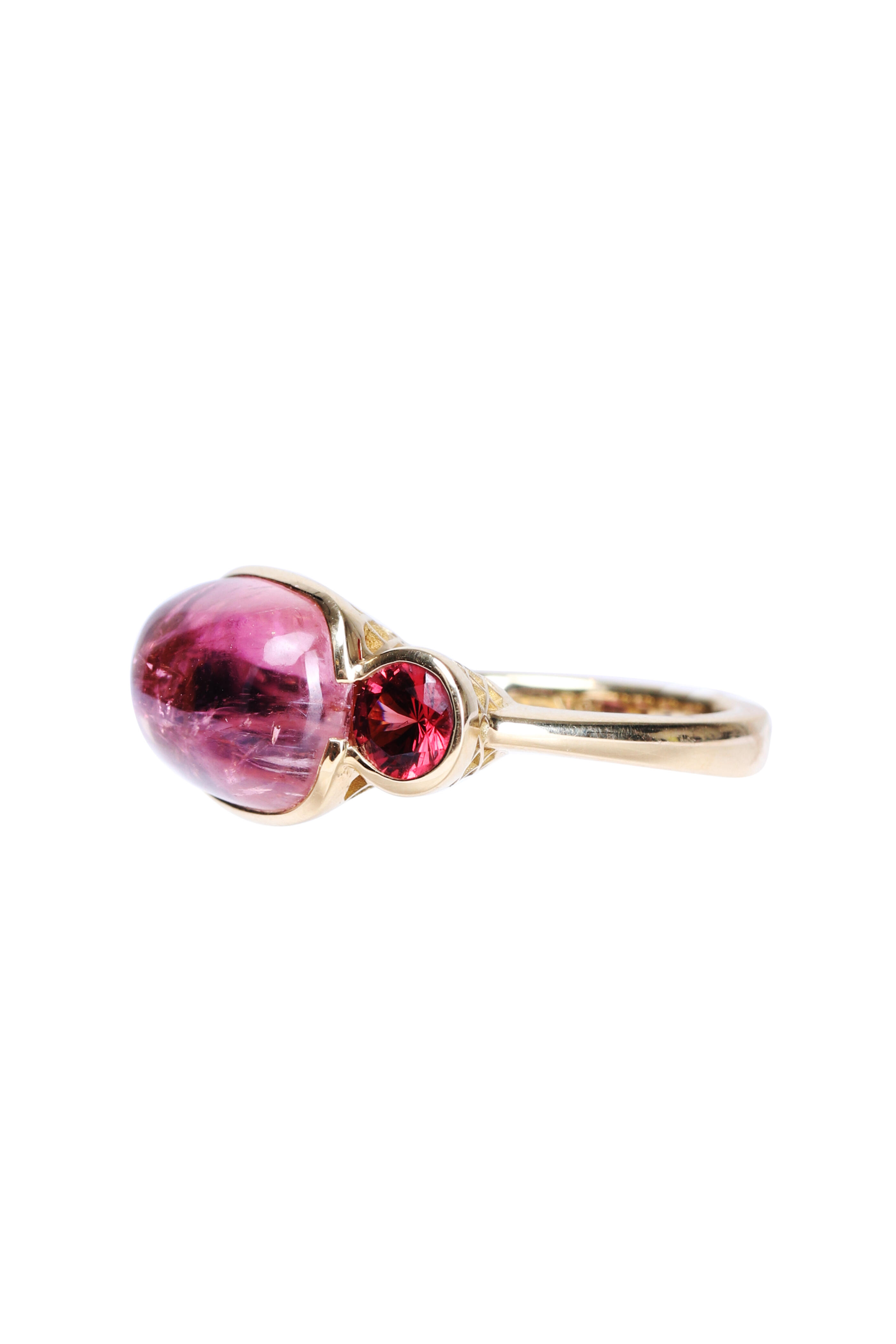 Ray Griffiths - Pink Tourmaline & Garnet Scallop Ring