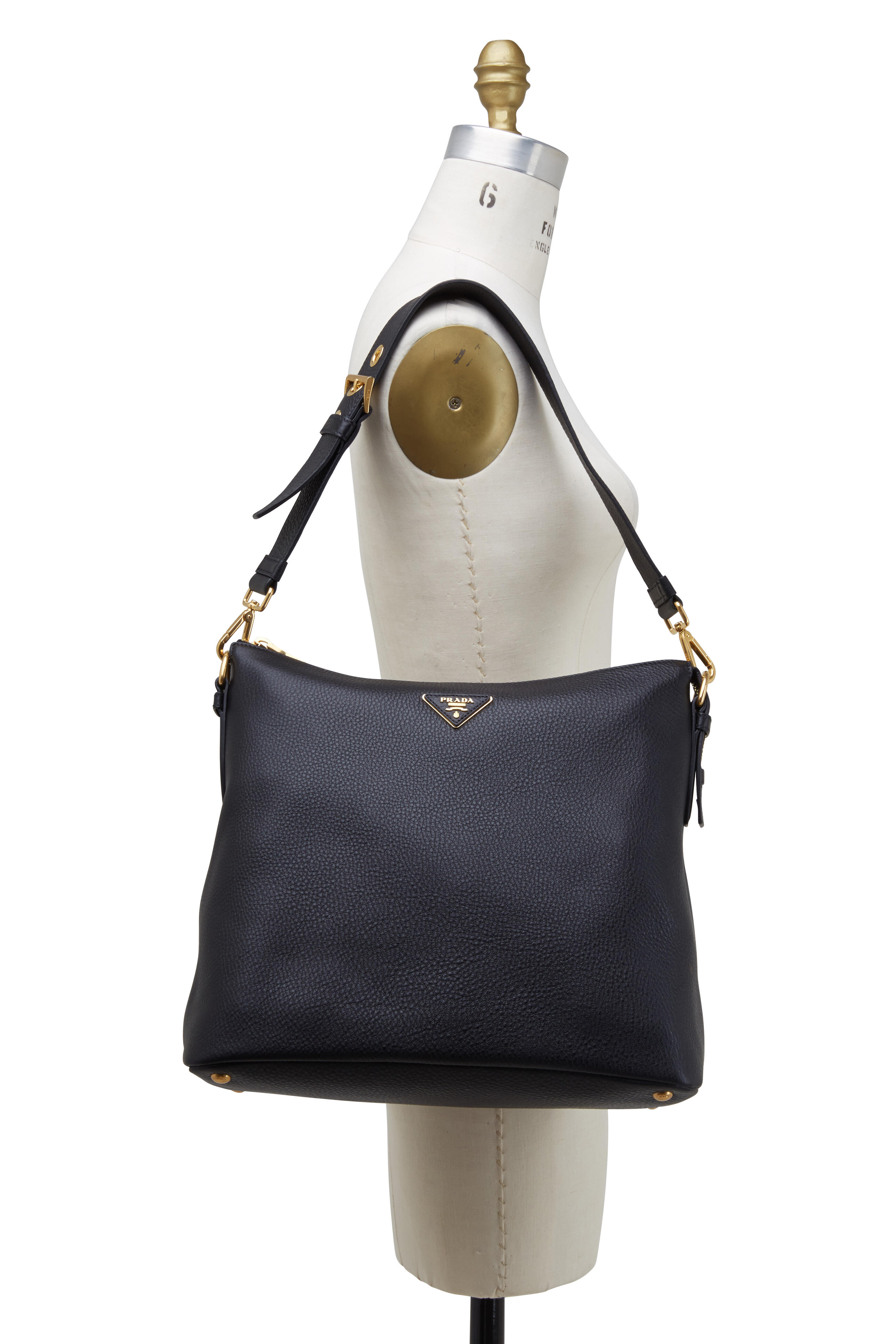 ショルダーバッグ・ポシェット Prada Medium Hobo Bag In Soft Lux Leather Prada - Black Leather Medium Hobo Shoulder Bag | Mitchell Stores