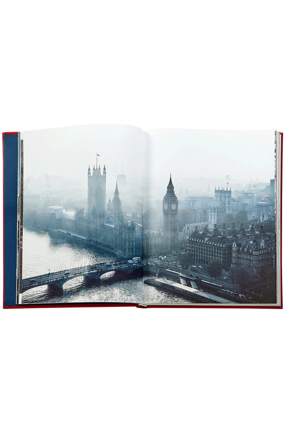 Graphic Image Troupe London Book - view 3