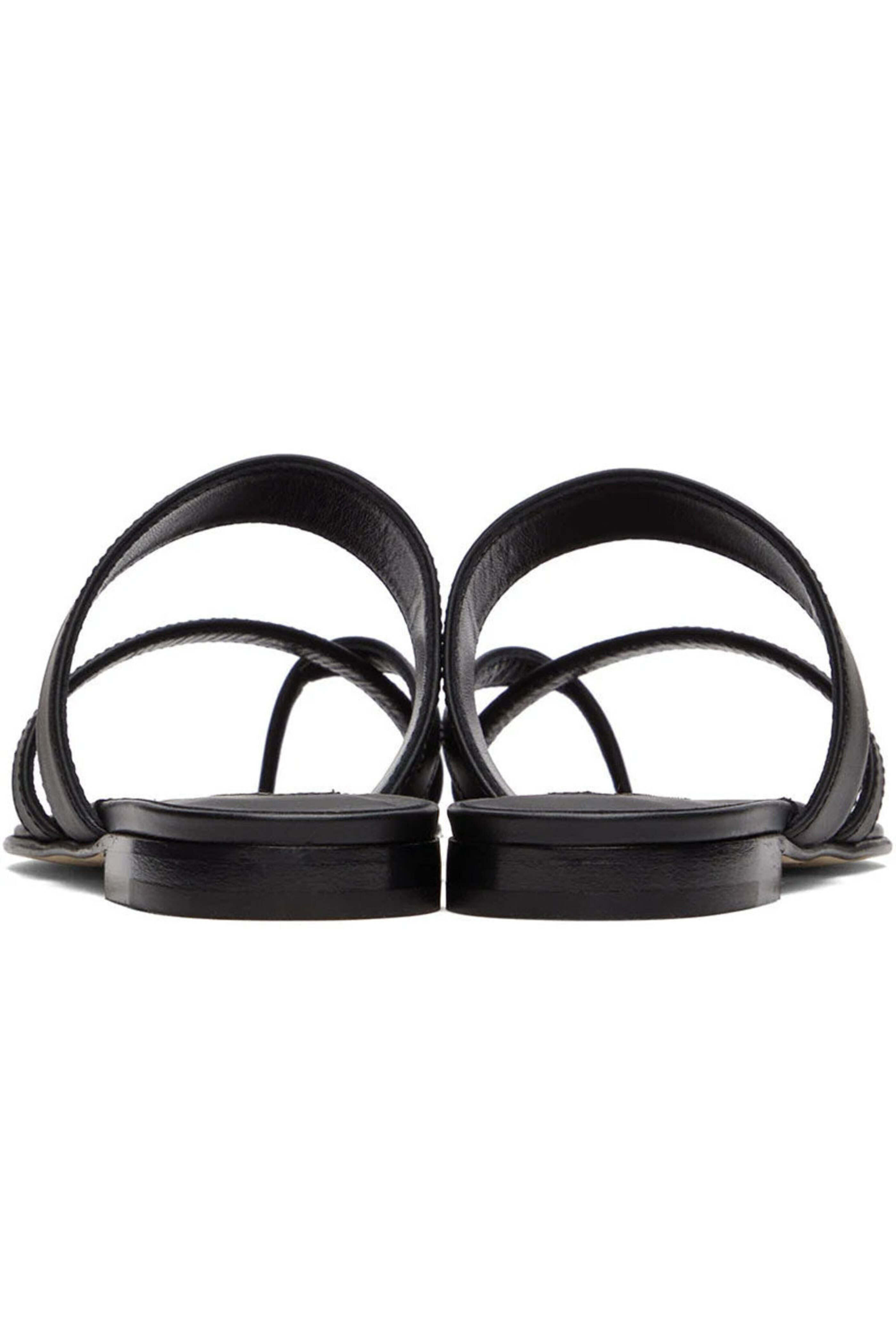 Manolo Blahnik - Susa Flat Leather Sandals in Black