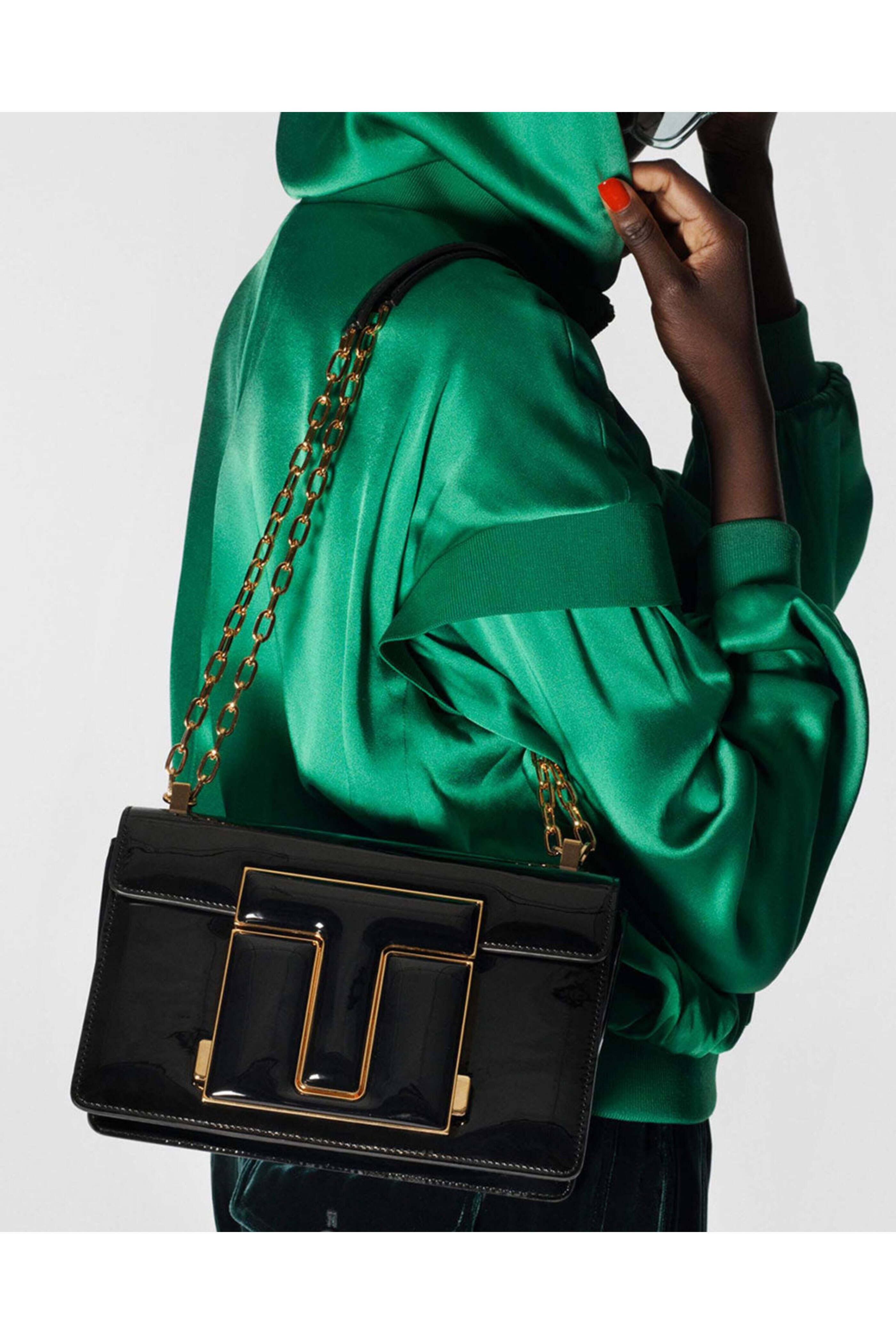 Tom Ford - Medium Patent Maxi 001 Chain Shoulder Bag in Black