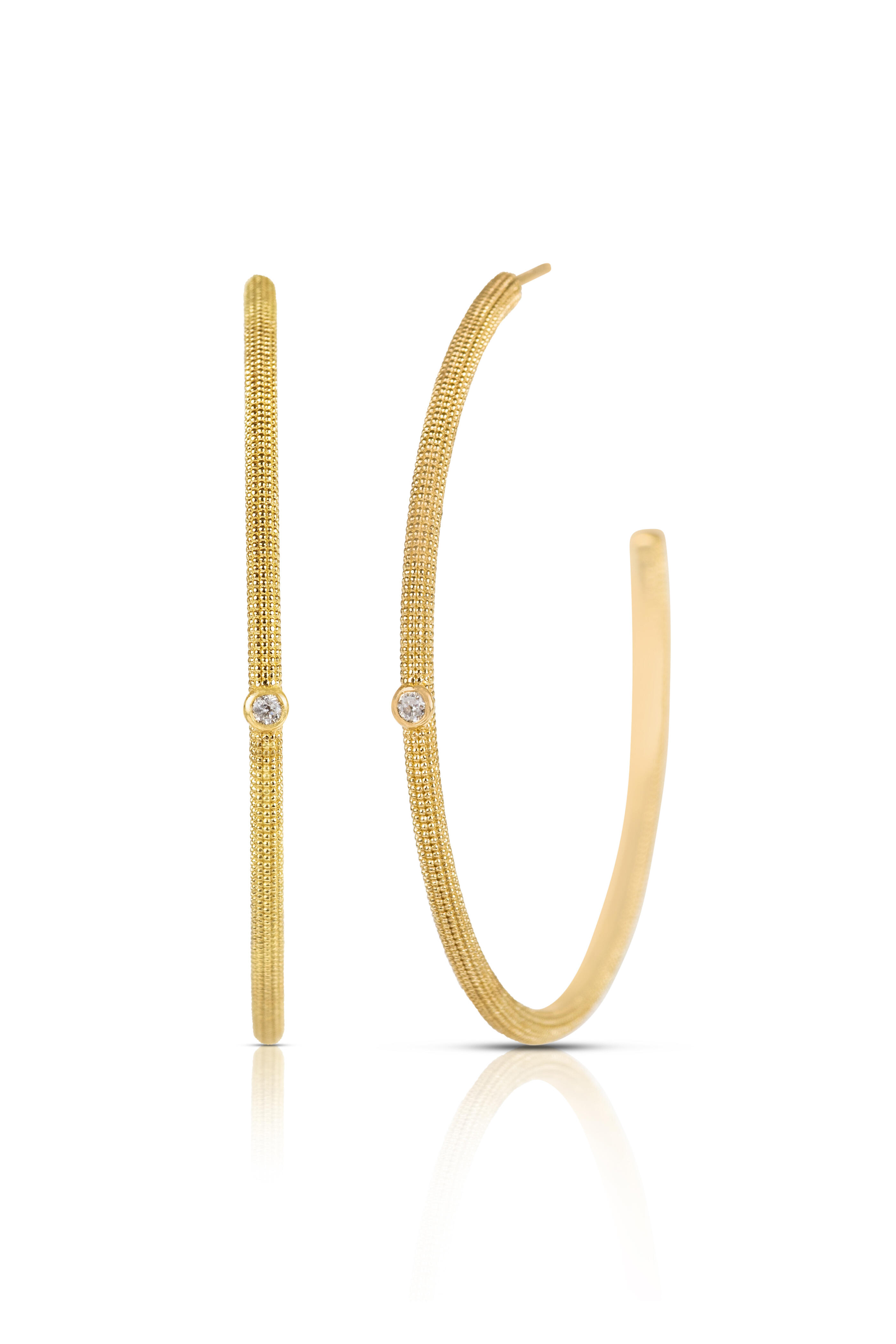 .925Suneera - Textured Single Diamond Hoop Earrings